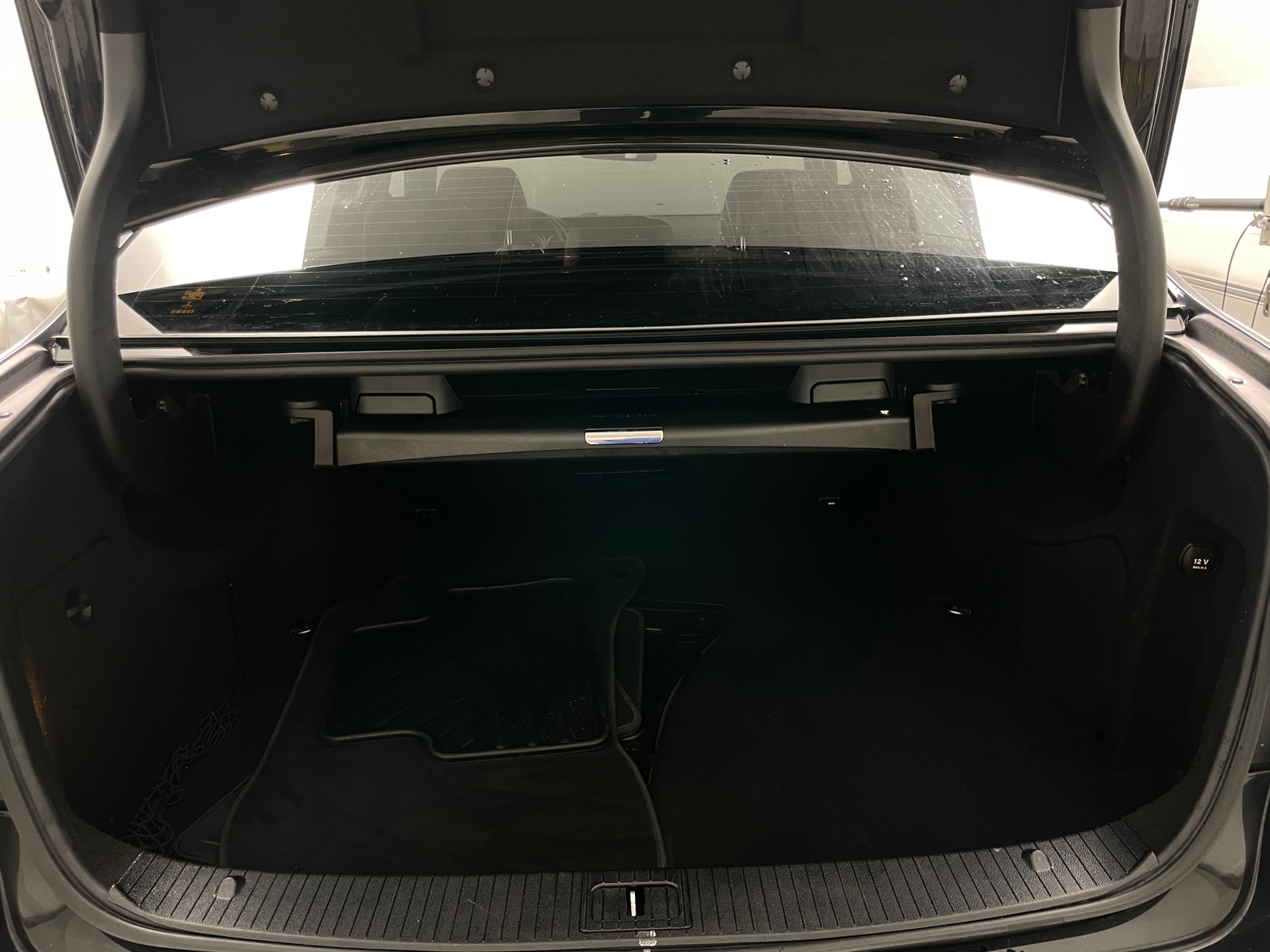 Thumbnail: 2016 Mercedes-Benz E-Class - 6