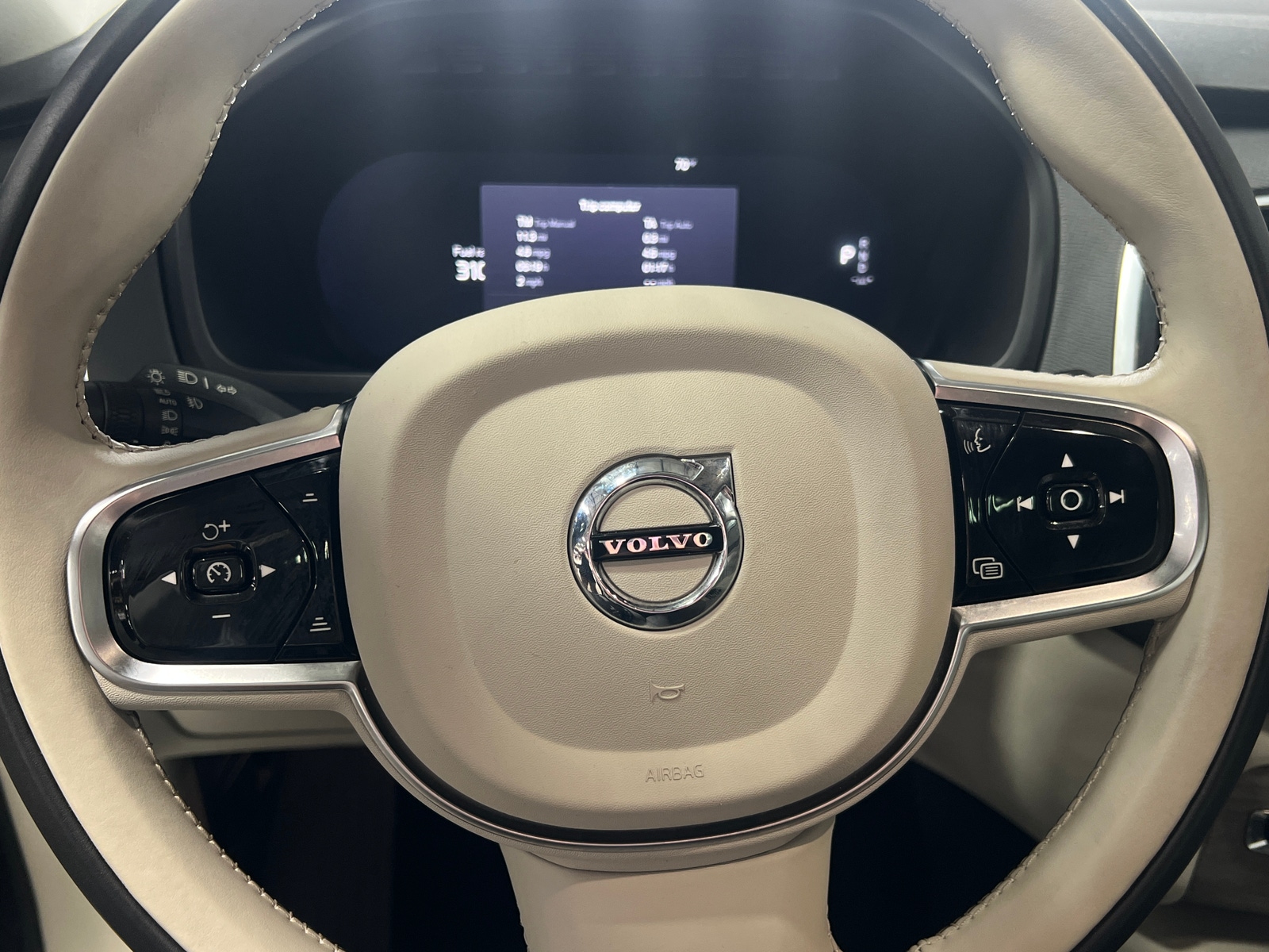 Thumbnail: 2024 Volvo XC90 - 4
