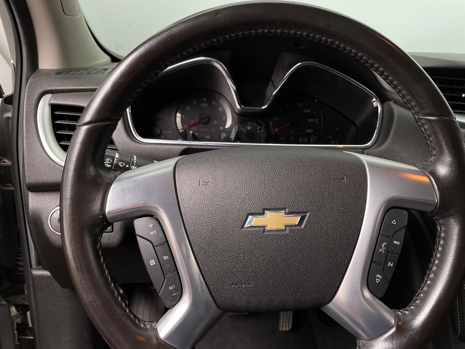 Thumbnail: 2017 Chevrolet Traverse - 5