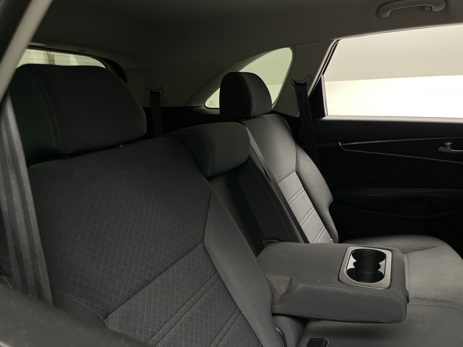 Thumbnail: 2018 Kia Sorento - 6