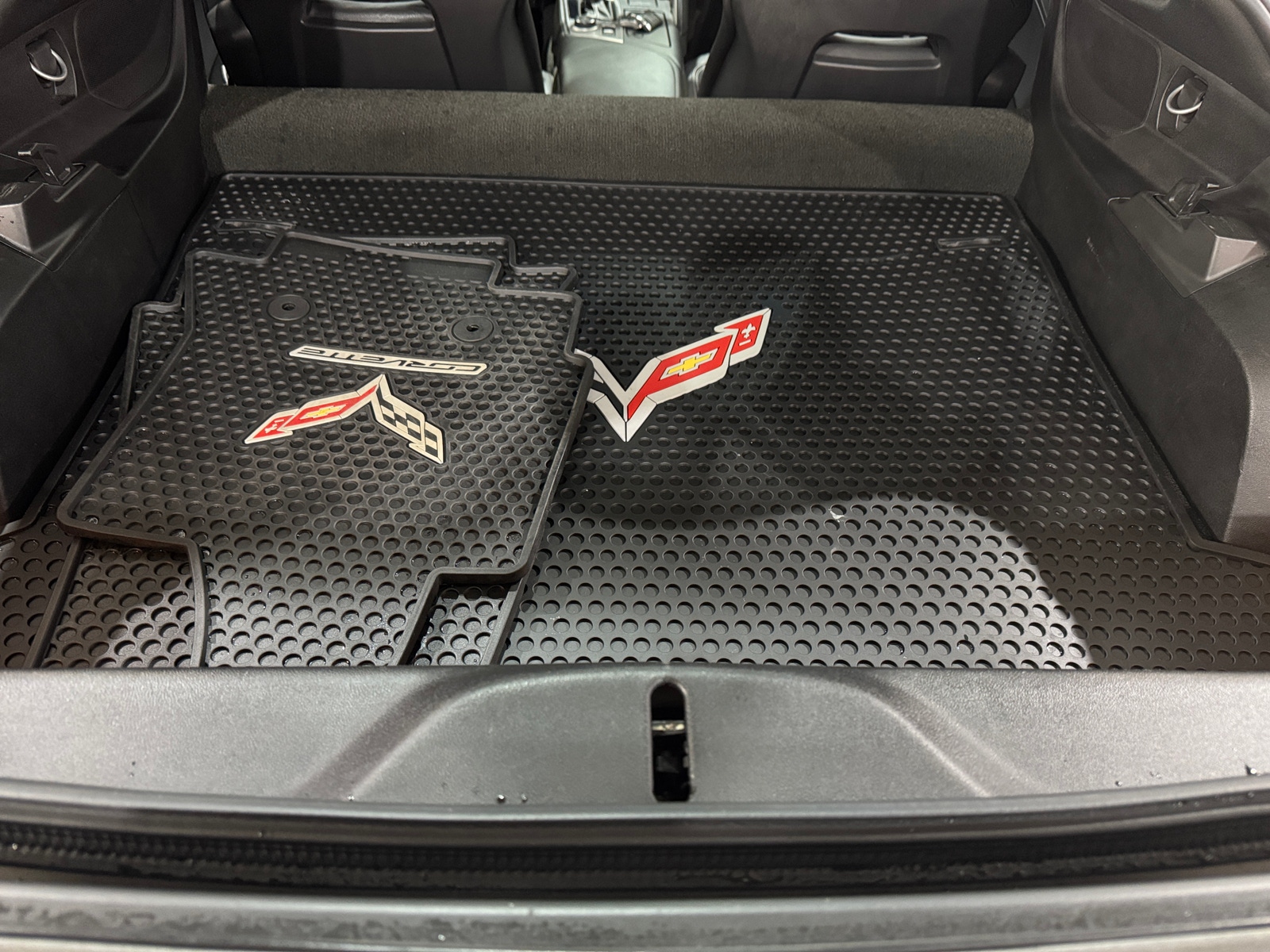 Thumbnail: 2015 Chevrolet Corvette - 4