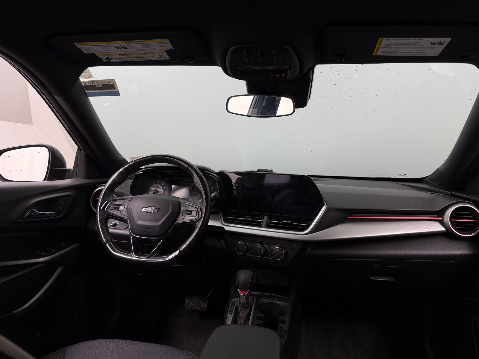 Thumbnail: 2024 Chevrolet Trax - 3