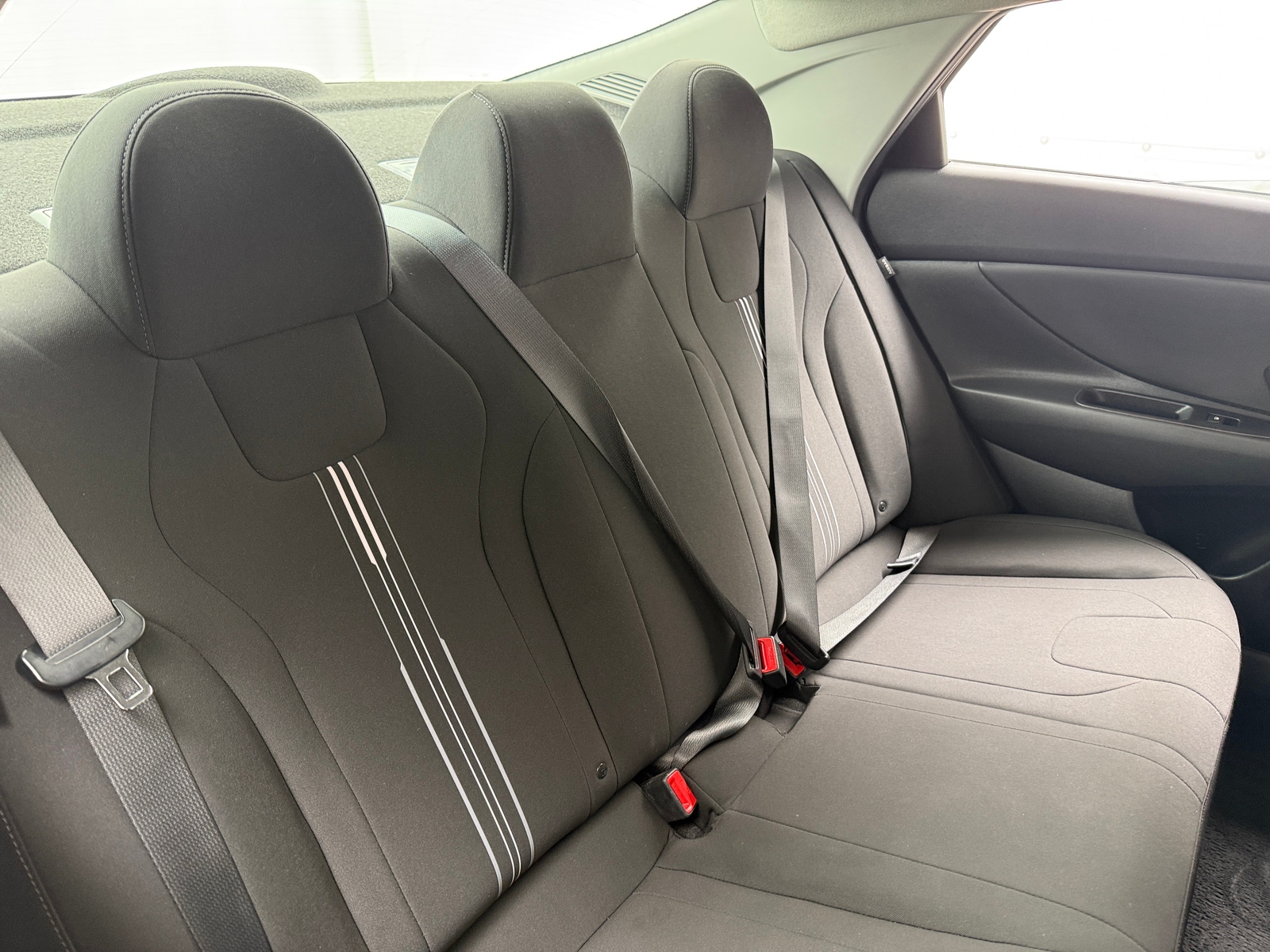 Thumbnail: 2024 Hyundai Elantra - 6