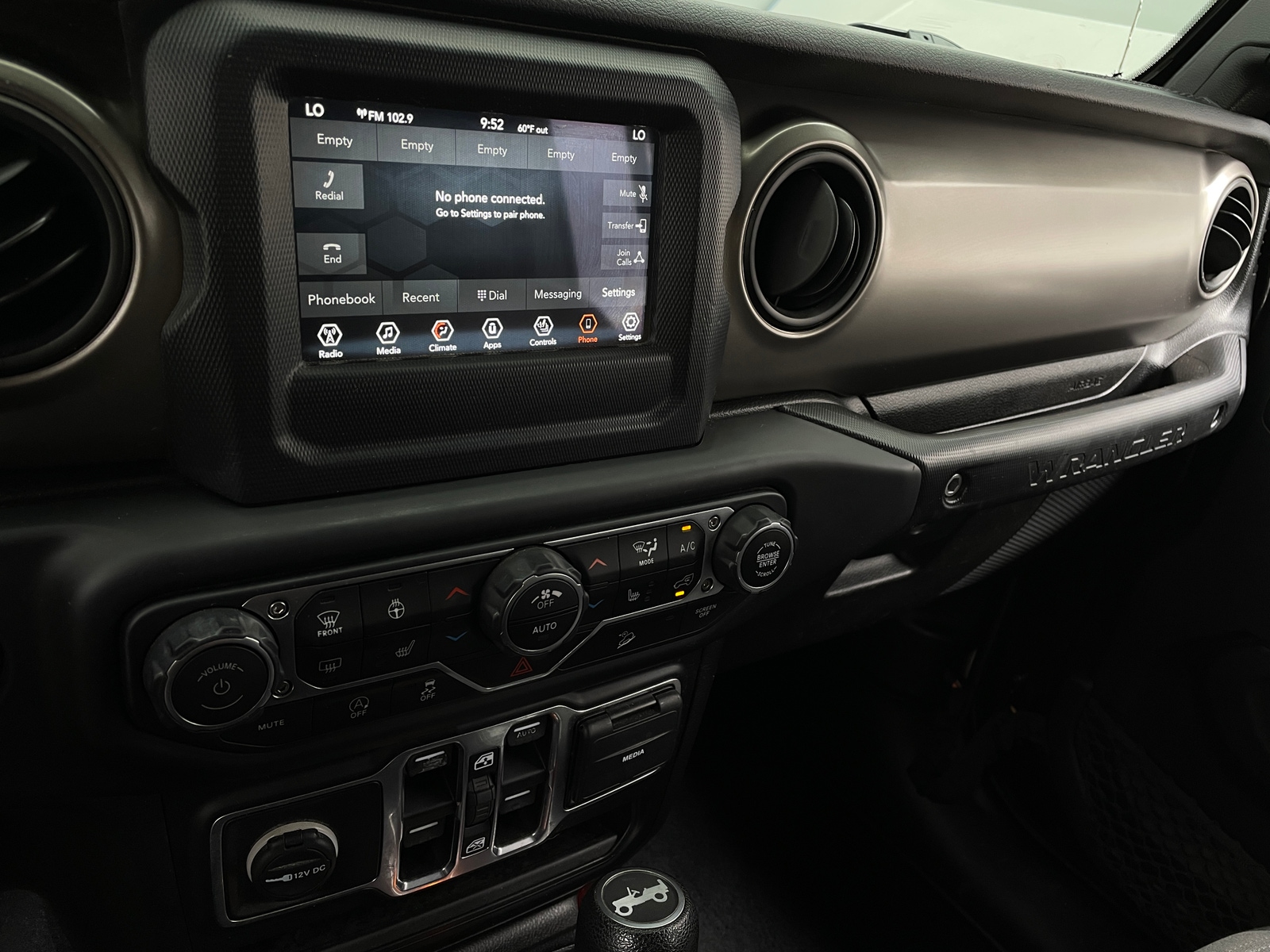 Thumbnail: 2019 Jeep Wrangler - 4