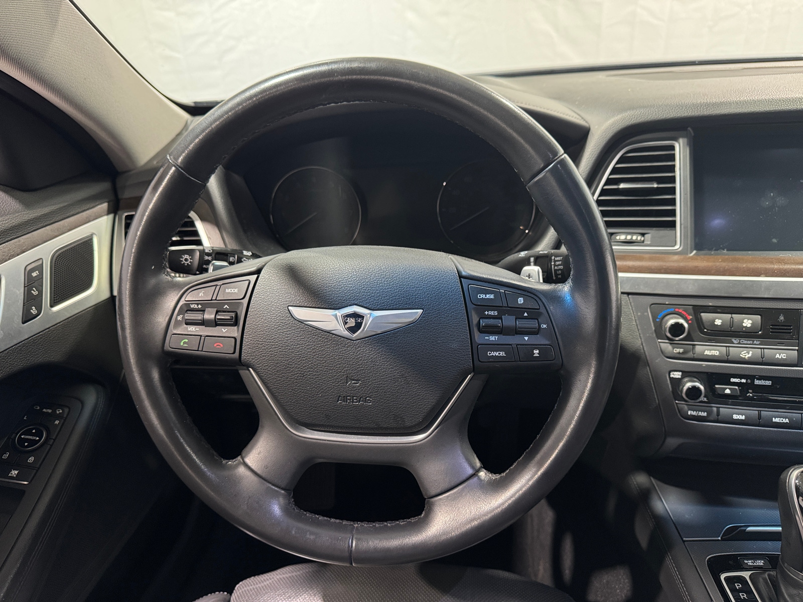 Thumbnail: 2016 Hyundai Genesis - 4