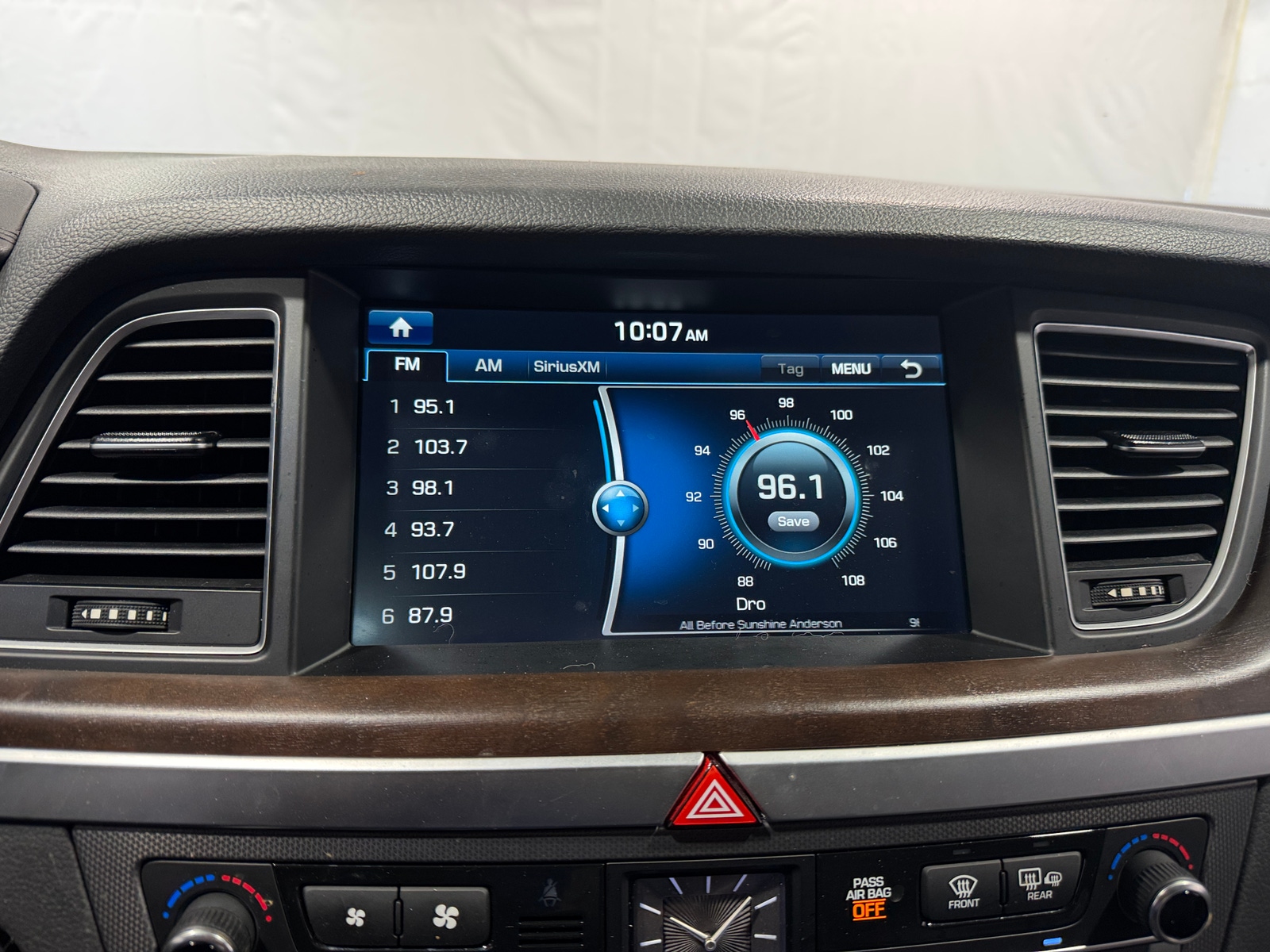 Thumbnail: 2016 Hyundai Genesis - 3