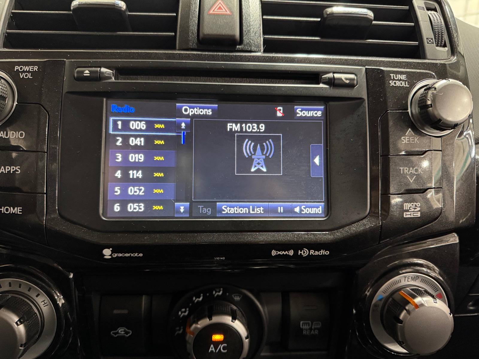 Thumbnail: 2019 Toyota 4Runner - 3