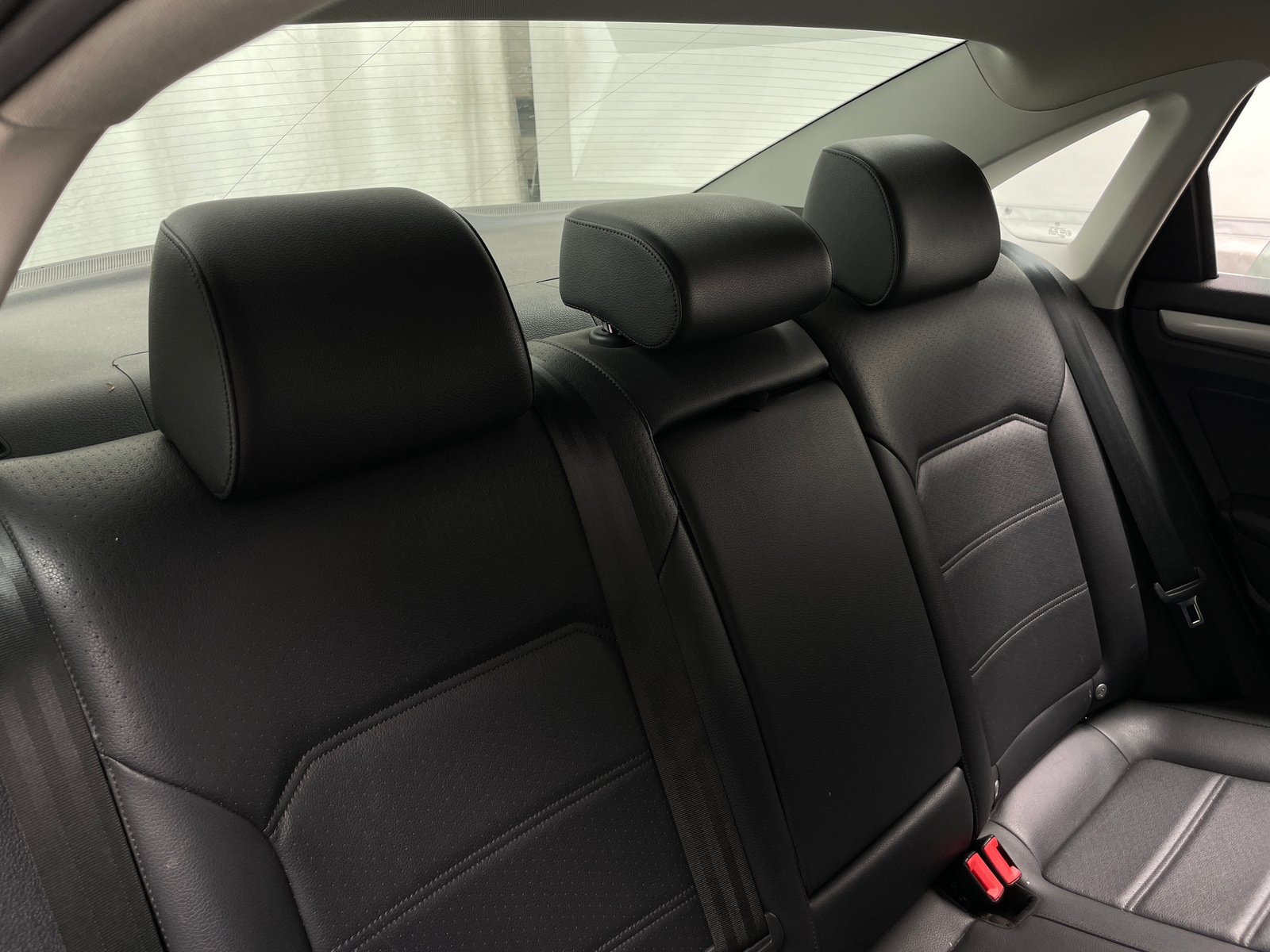 Thumbnail: 2015 Volkswagen Passat - 5
