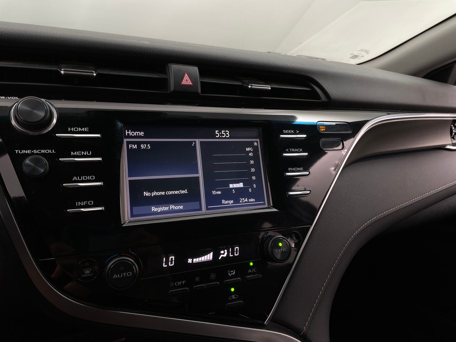 Thumbnail: 2018 Toyota Camry - 3