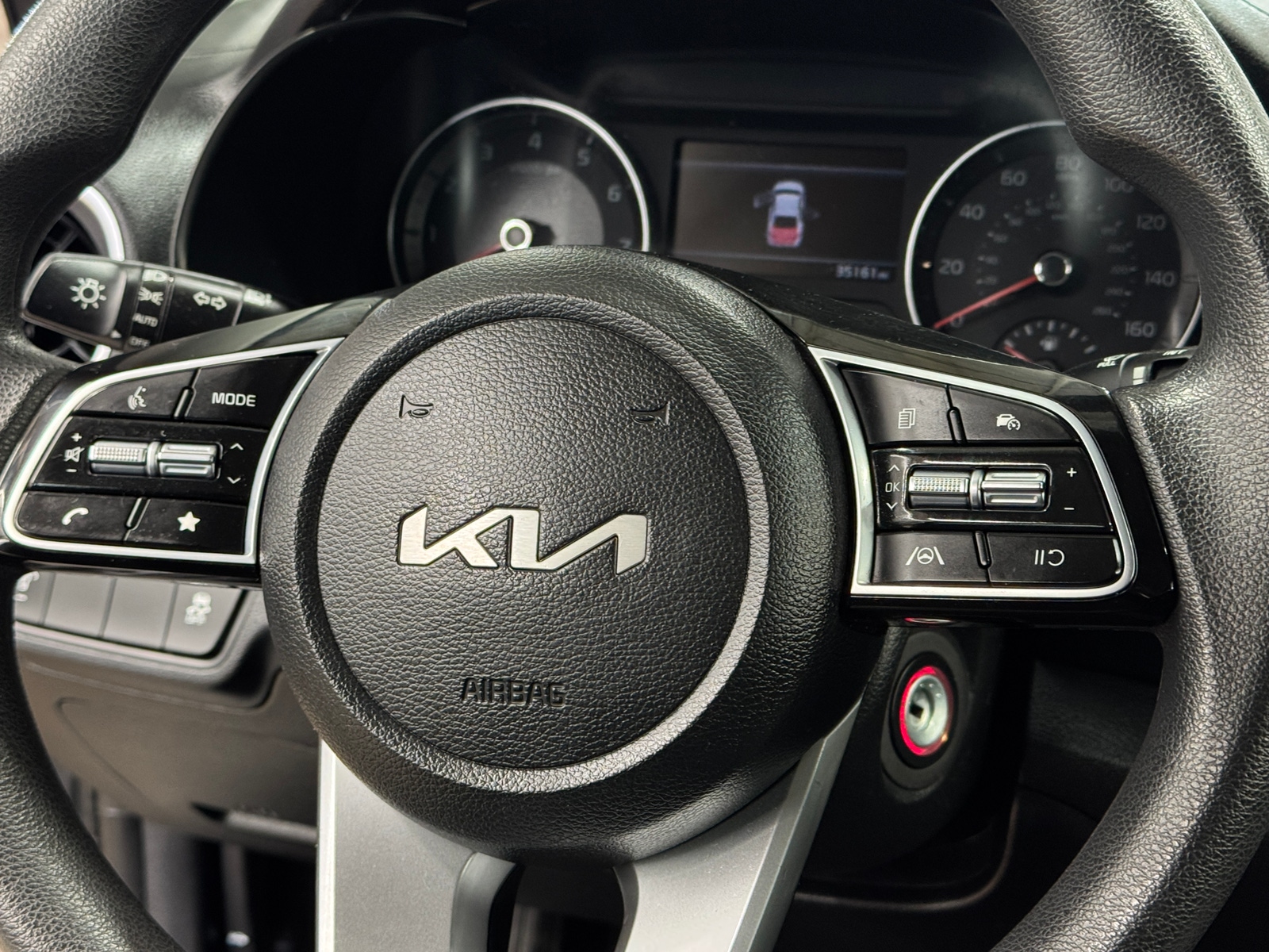 Thumbnail: 2023 Kia Forte - 5