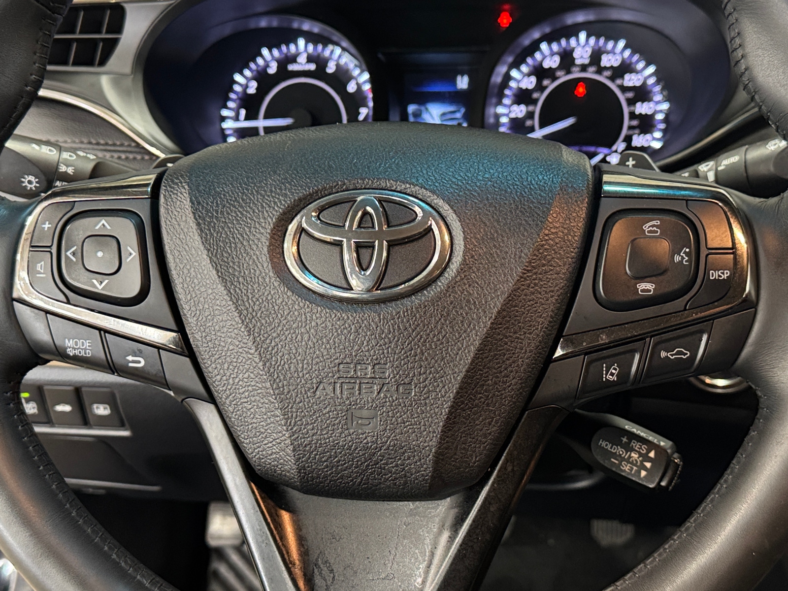 Thumbnail: 2017 Toyota Avalon - 4