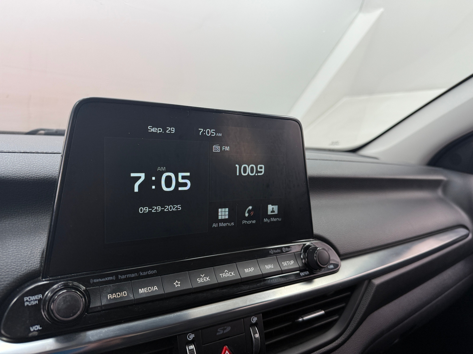 Thumbnail: 2019 Kia Forte - 3