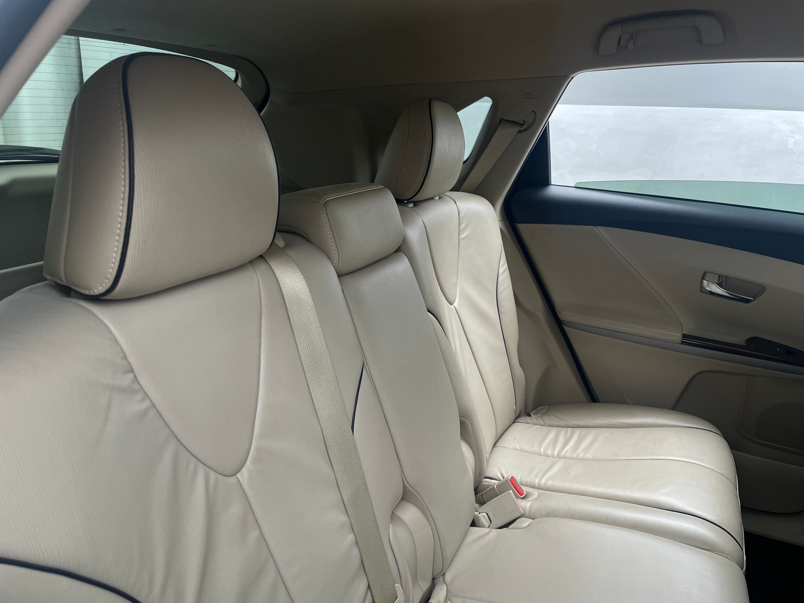 Thumbnail: 2013 Toyota Venza - 5