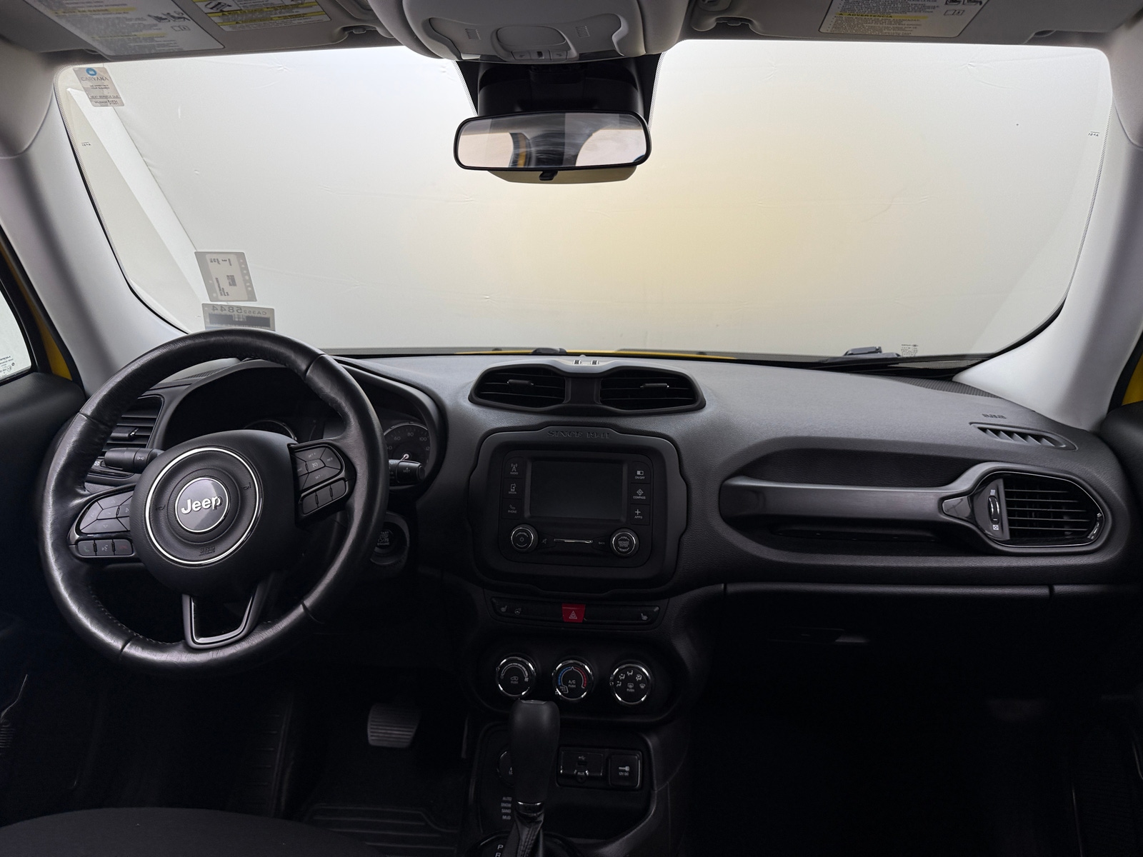 Thumbnail: 2017 Jeep Renegade - 3