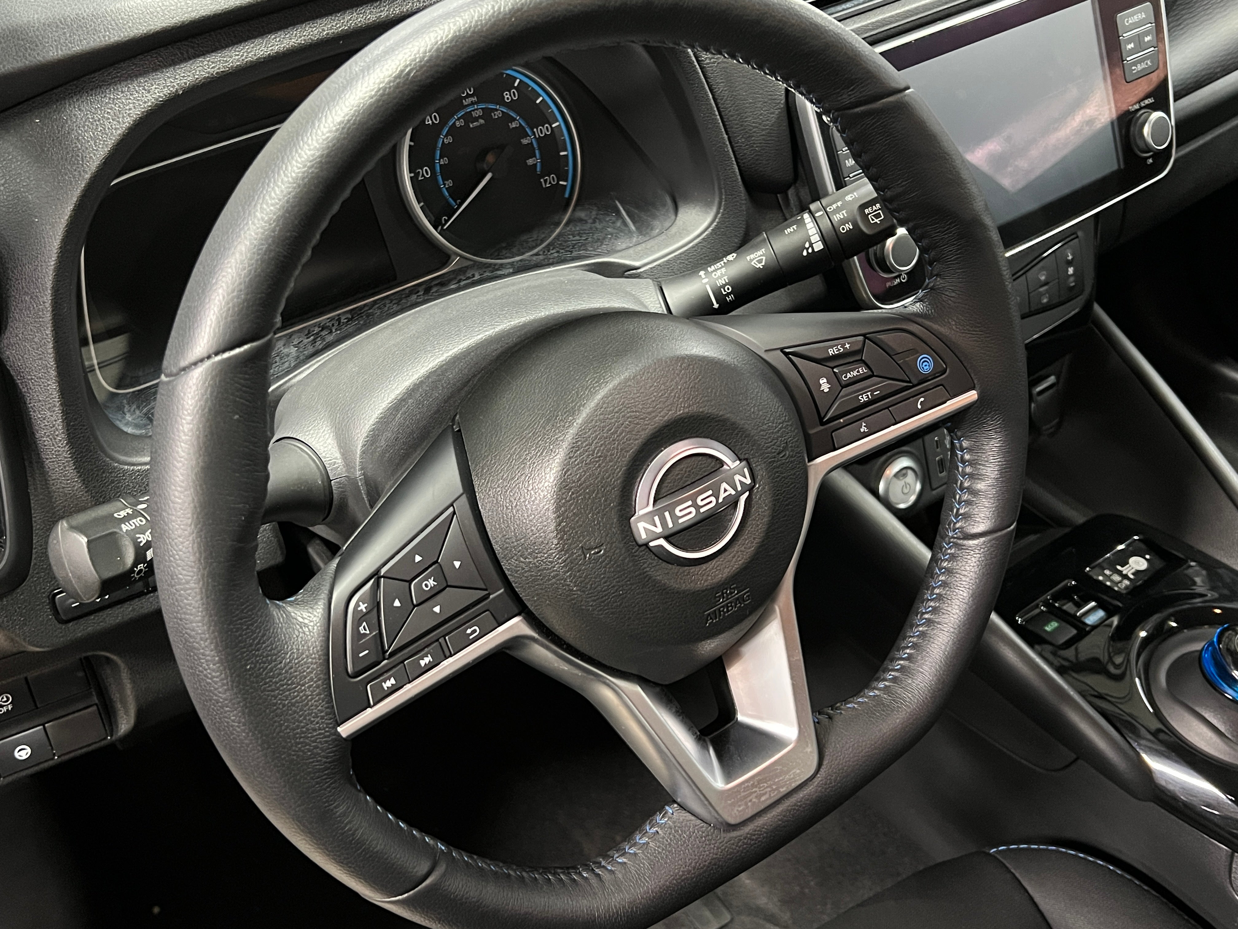 2023 Nissan Leaf