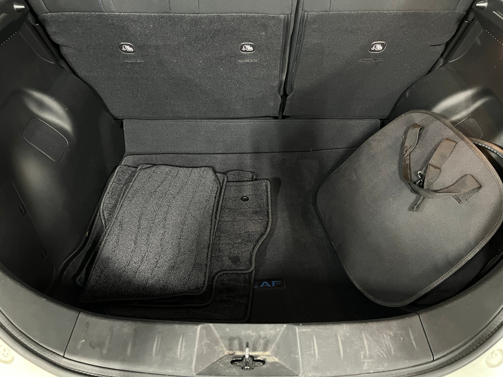 Thumbnail: 2023 Nissan Leaf - 7