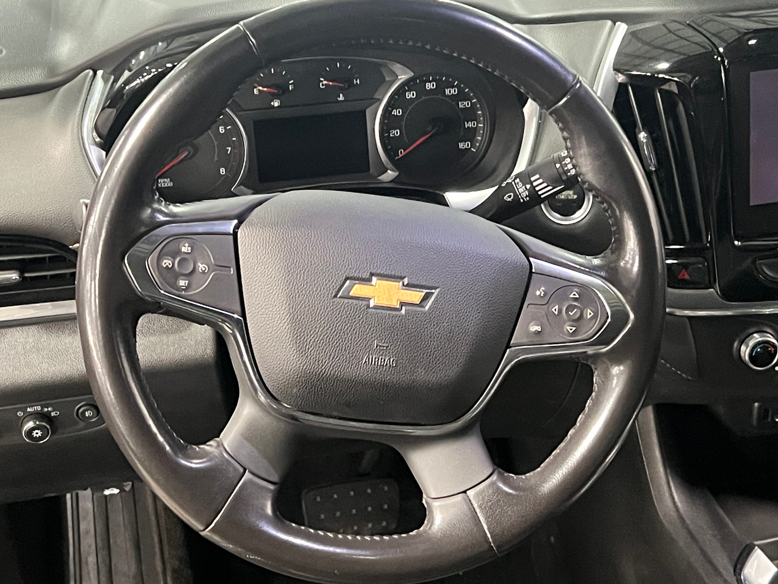Thumbnail: 2019 Chevrolet Traverse - 4