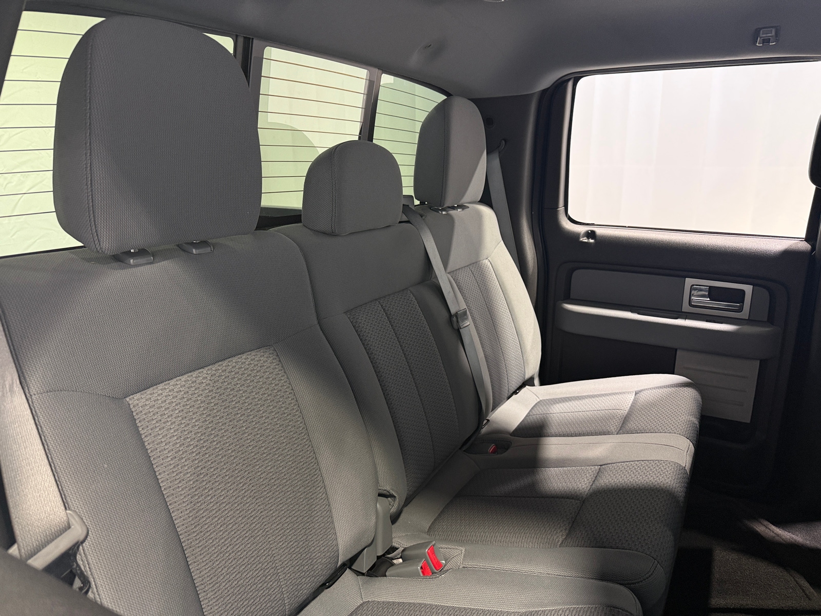 Thumbnail: 2011 Ford Econoline - 6