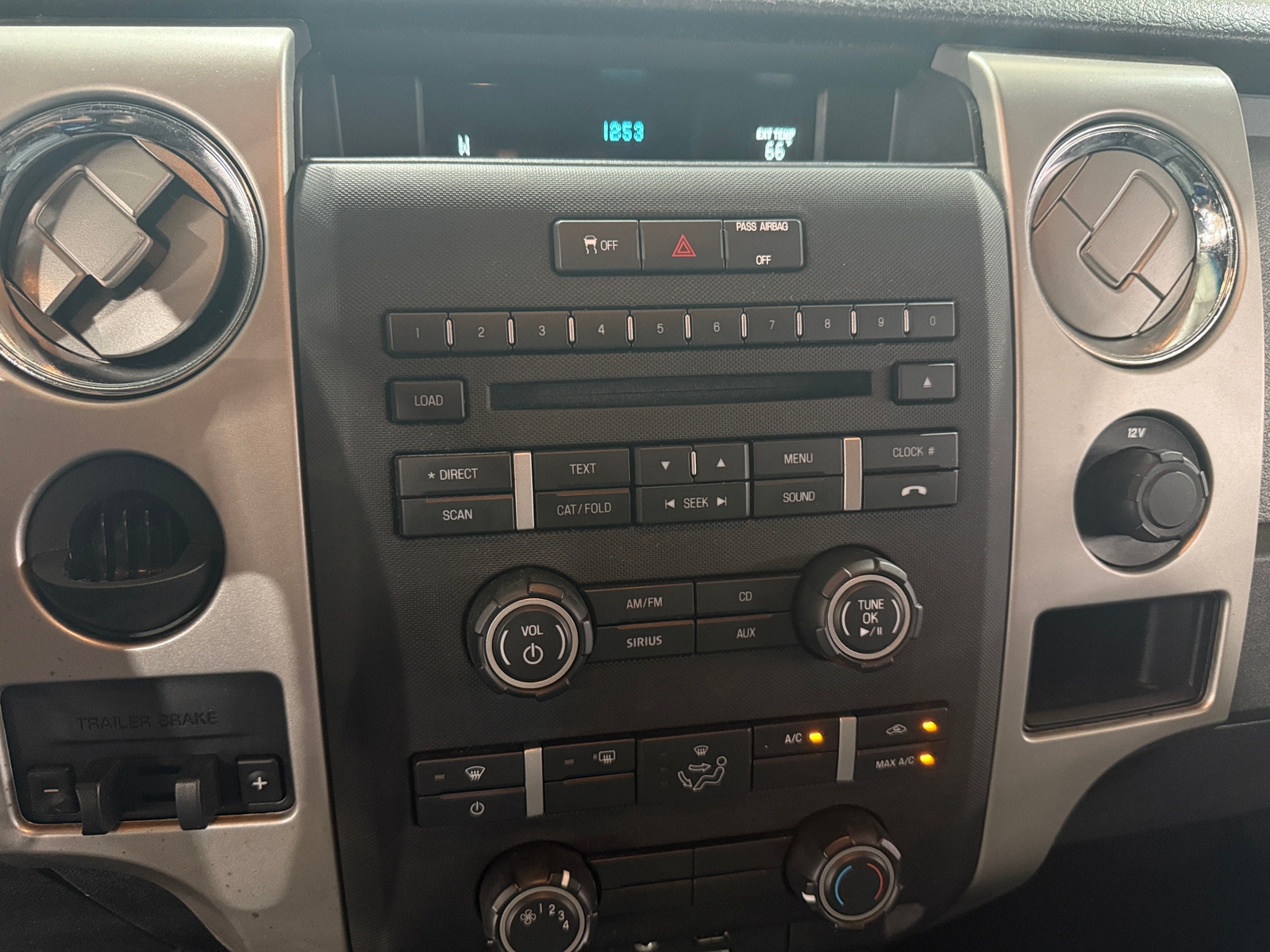 Thumbnail: 2011 Ford Econoline - 4