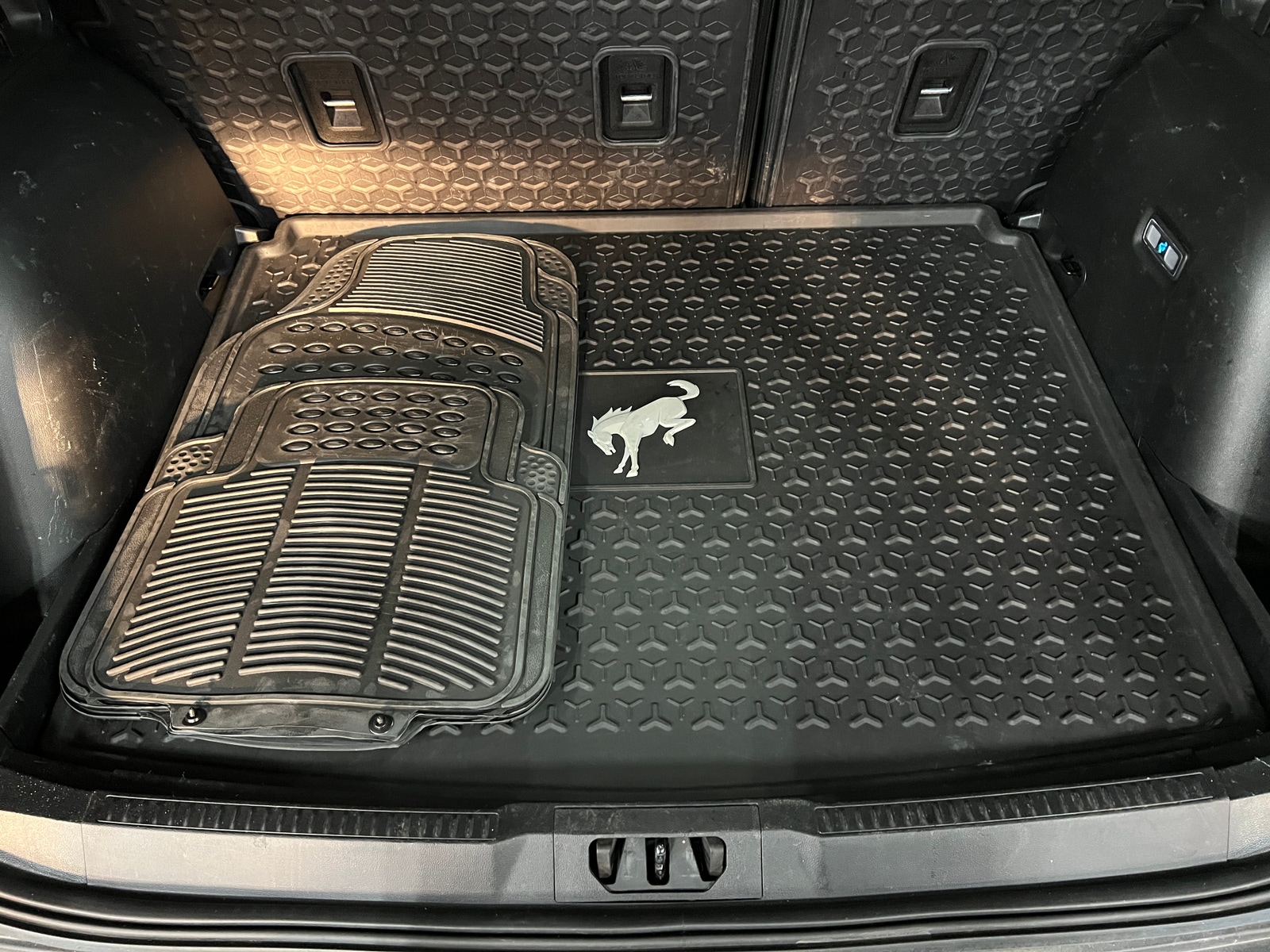 Thumbnail: 2022 Ford Bronco Sport - 7