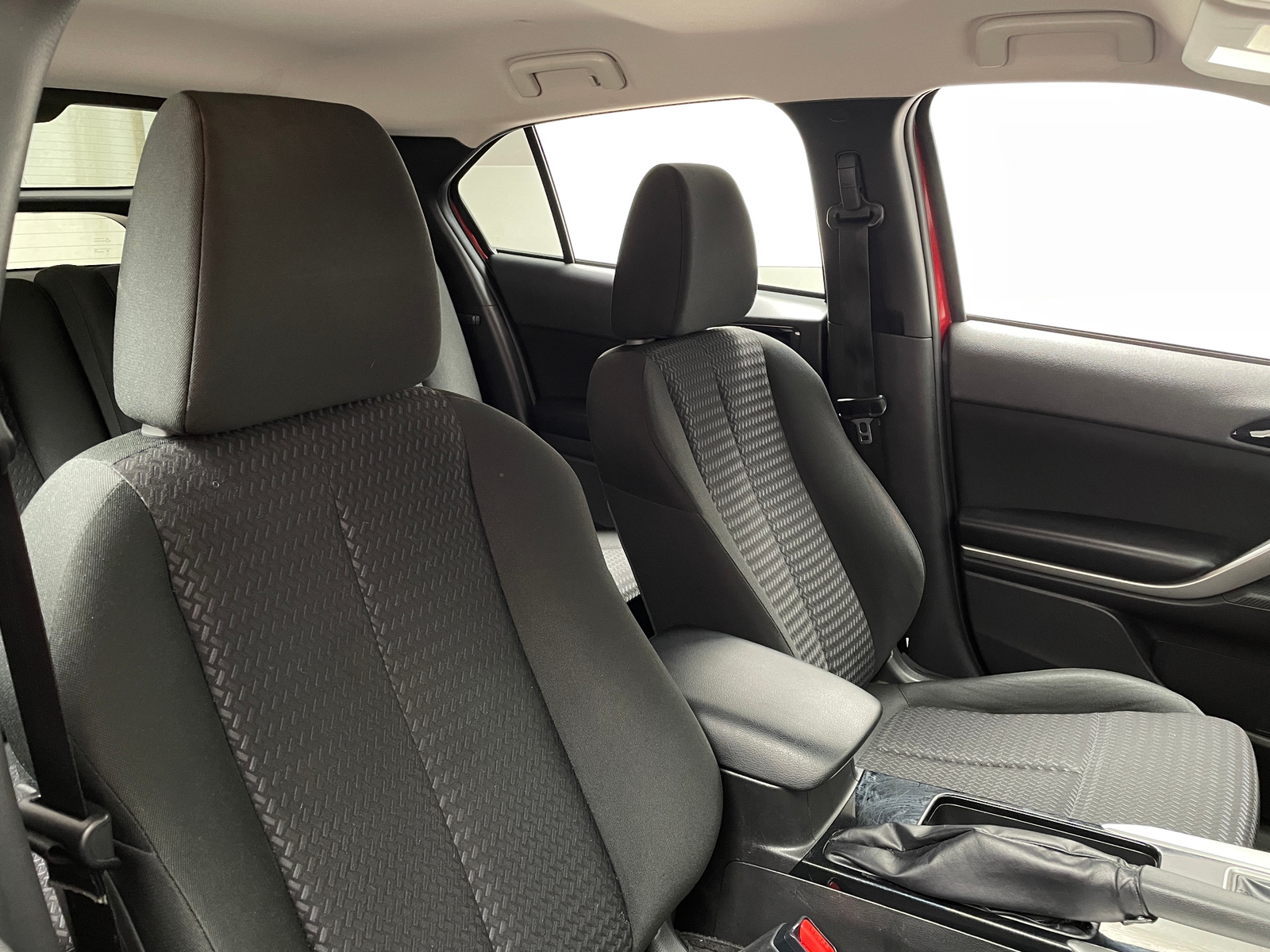 Thumbnail: 2020 Mitsubishi Eclipse Cross - 2