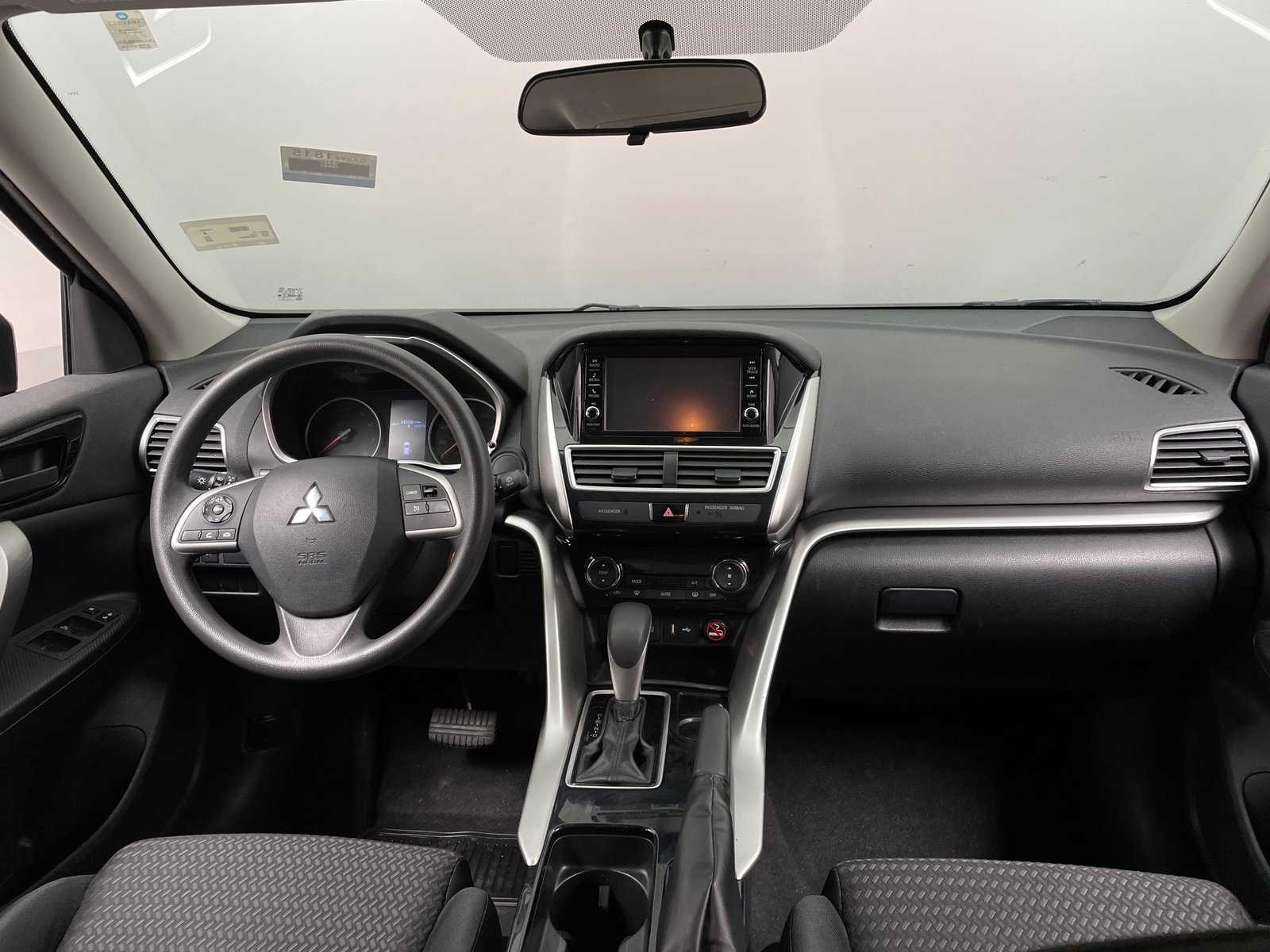 Thumbnail: 2020 Mitsubishi Eclipse Cross - 3