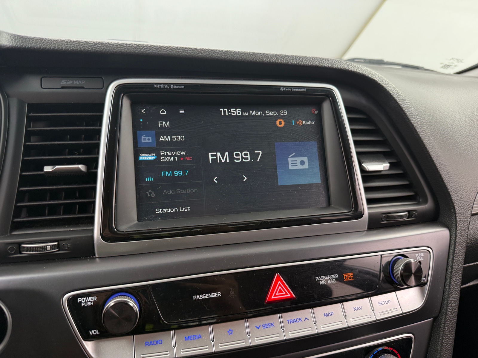 Thumbnail: 2018 Hyundai Sonata - 3