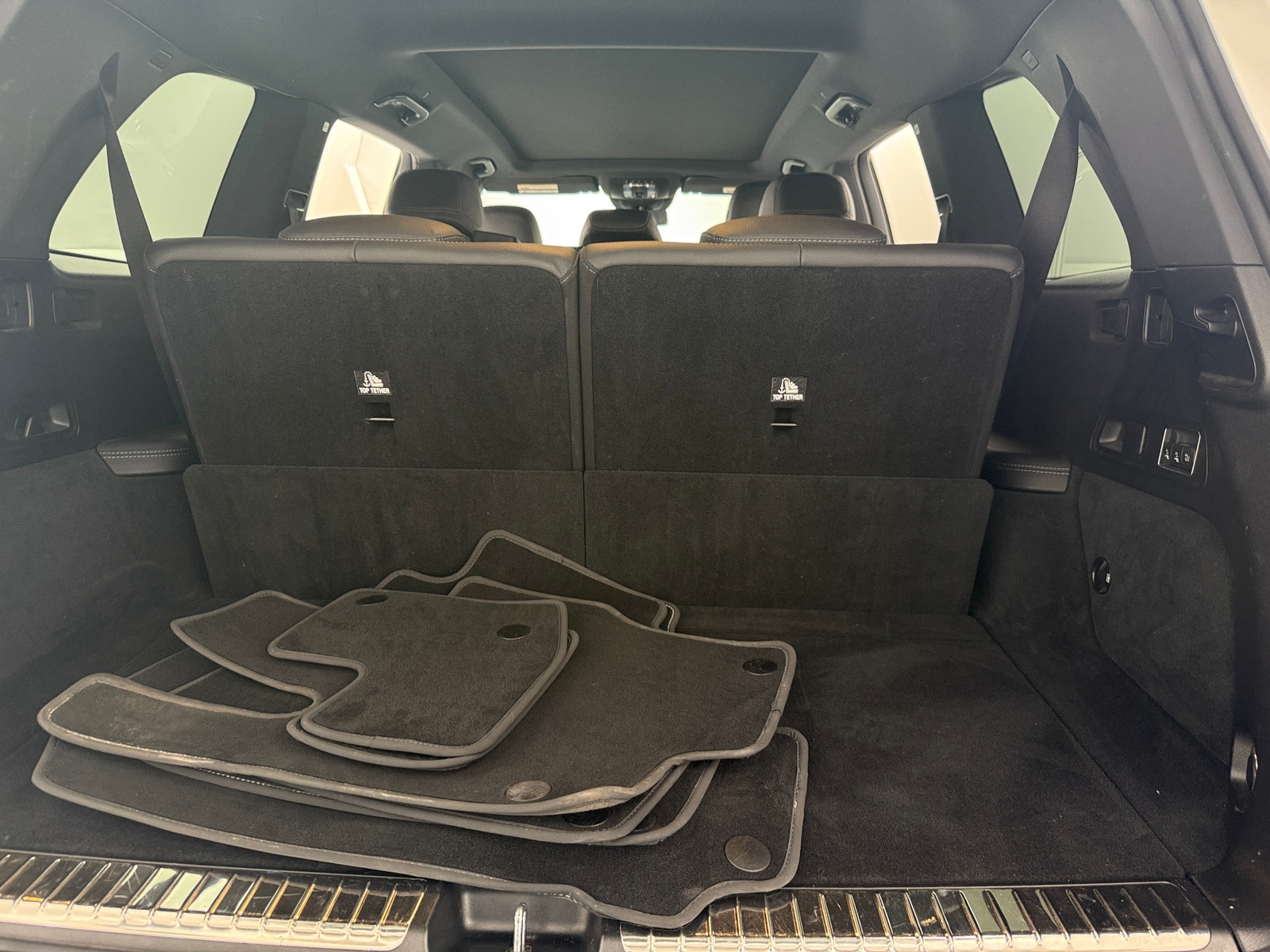 Thumbnail: 2024 Mercedes-Benz GLS - 6