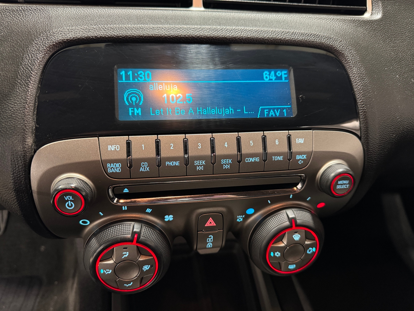Thumbnail: 2011 Chevrolet Camaro - 3