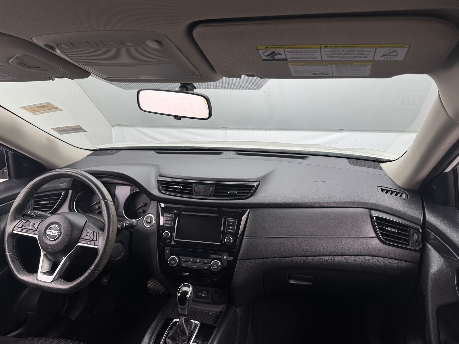 Thumbnail: 2018 Nissan Rogue - 3