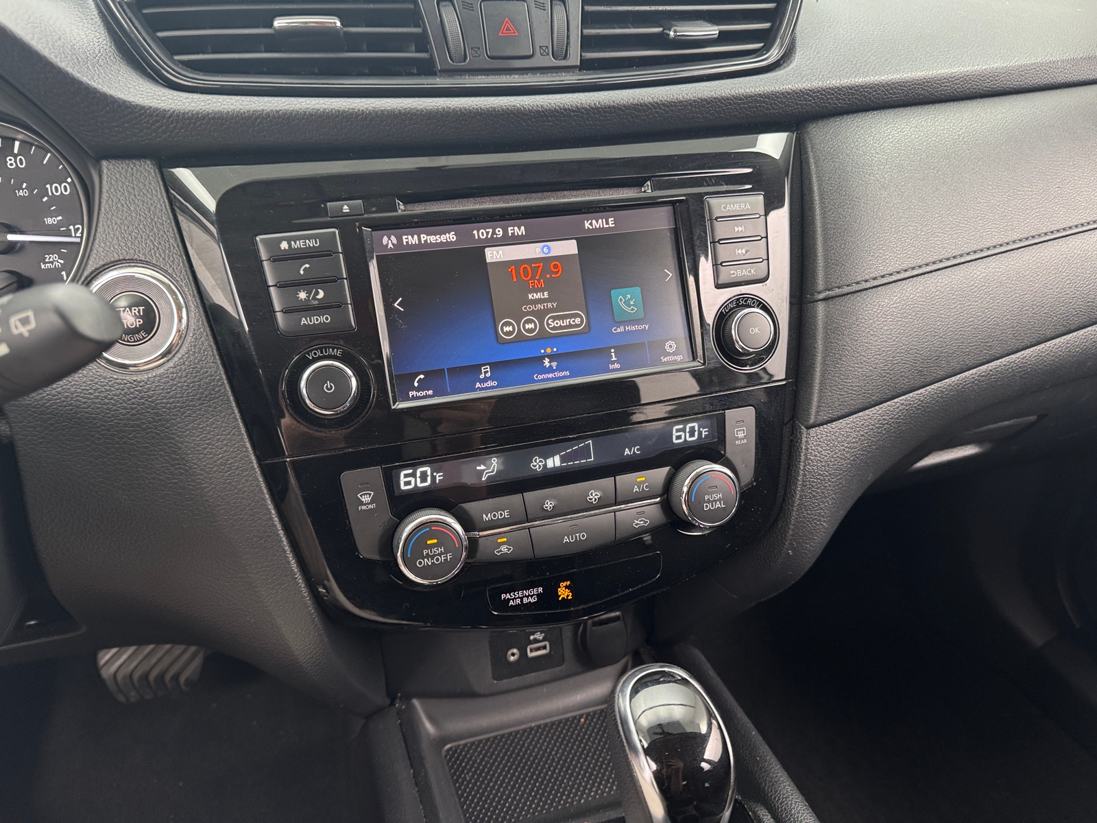 Thumbnail: 2018 Nissan Rogue - 4