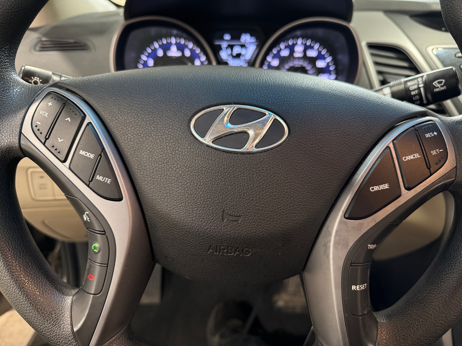 Thumbnail: 2016 Hyundai Elantra - 5