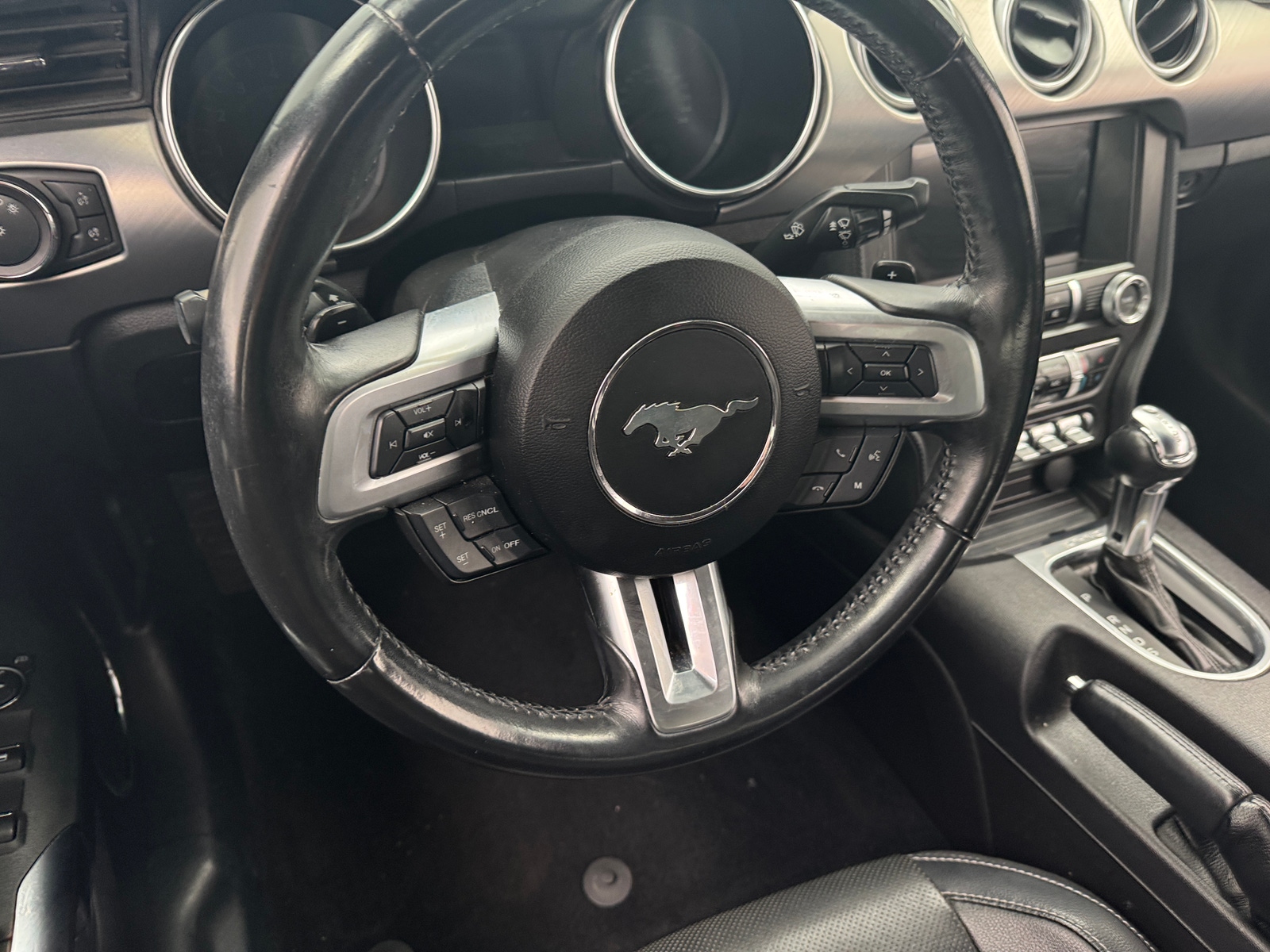 Thumbnail: 2019 Ford Mustang - 4