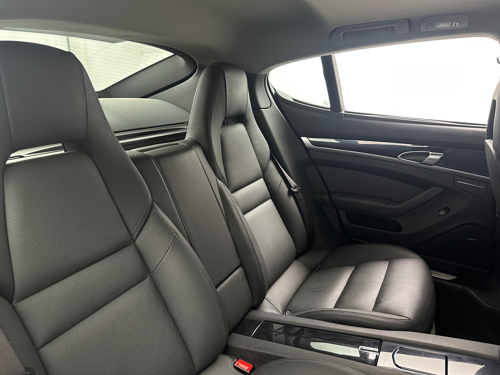 Thumbnail: 2013 Porsche Panamera - 5