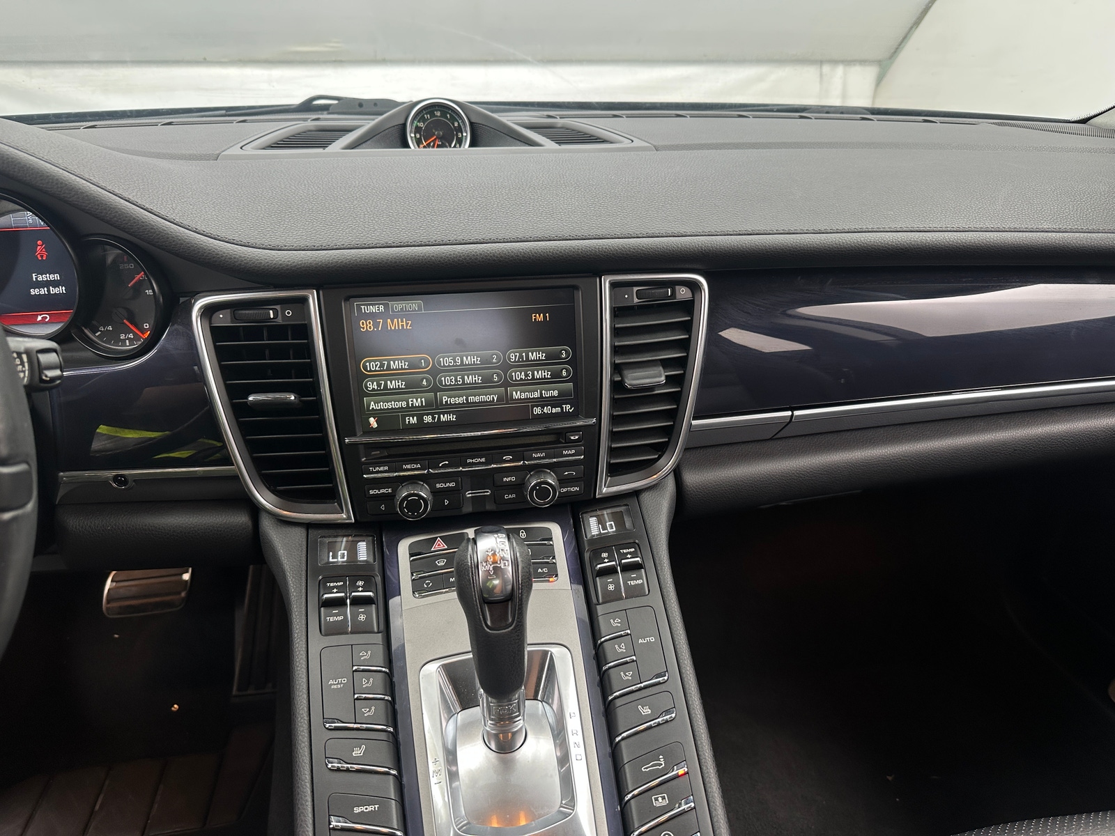 Thumbnail: 2013 Porsche Panamera - 3