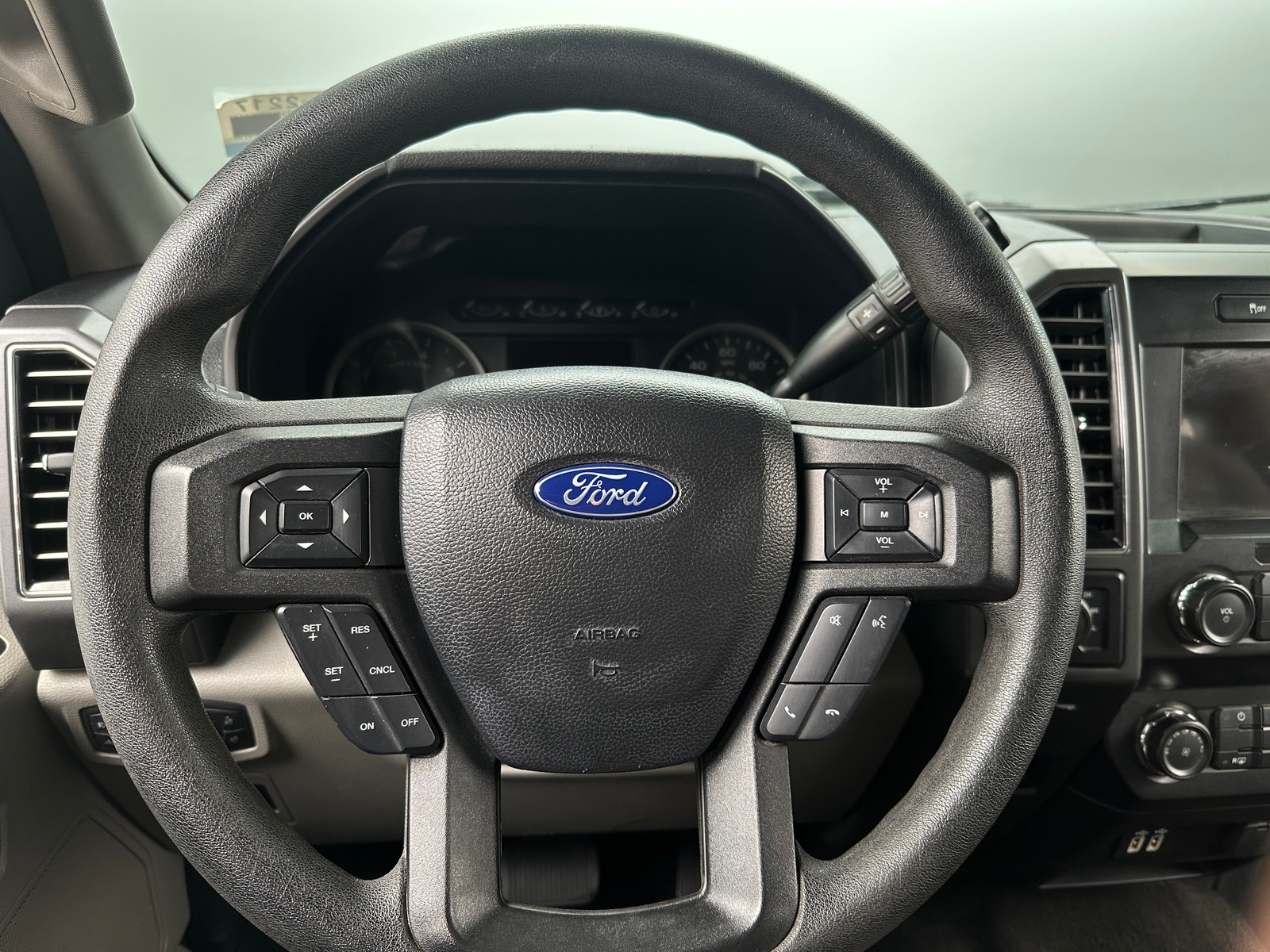 Thumbnail: 2020 Ford Econoline - 5