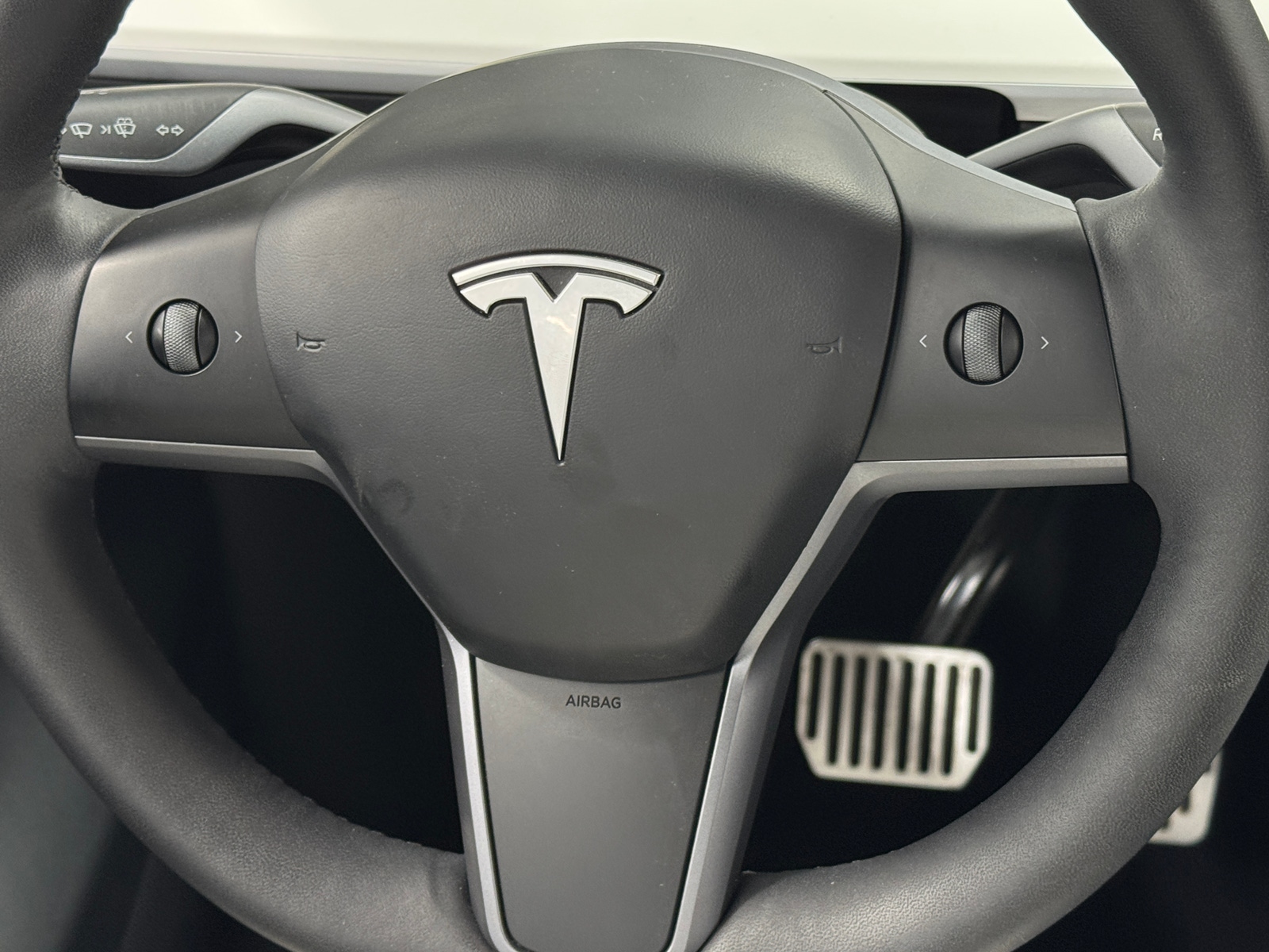 Thumbnail: 2023 Tesla Model Y - 4