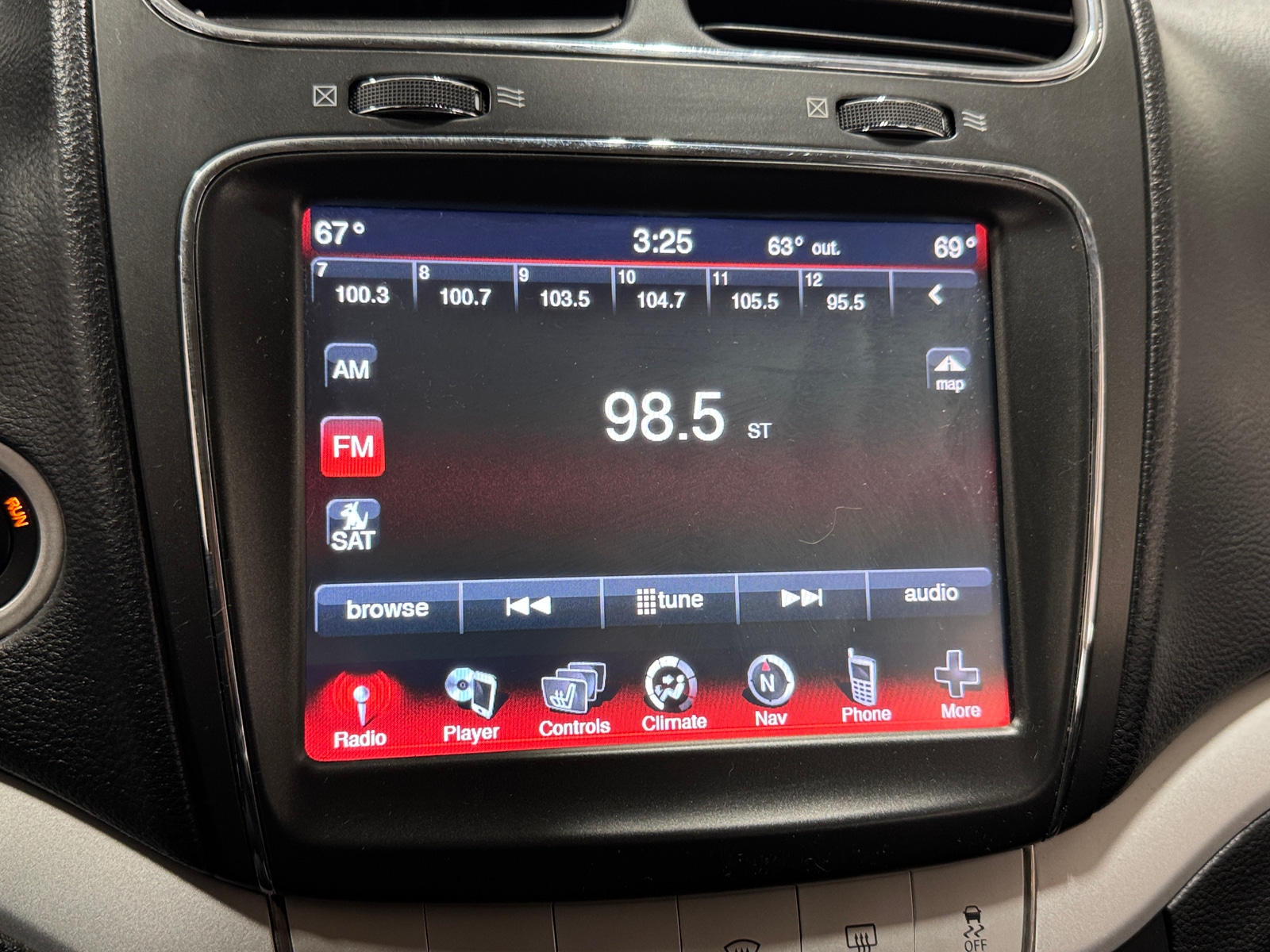 Thumbnail: 2018 Dodge Journey - 3