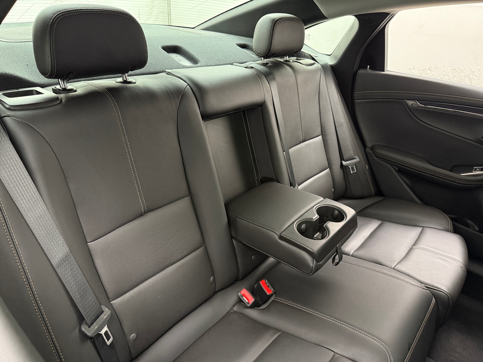 Thumbnail: 2016 Chevrolet Impala - 5