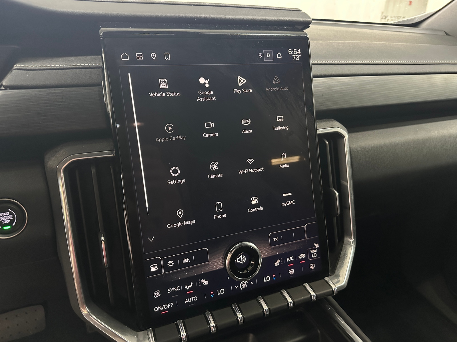 Thumbnail: 2025 GMC Acadia - 4
