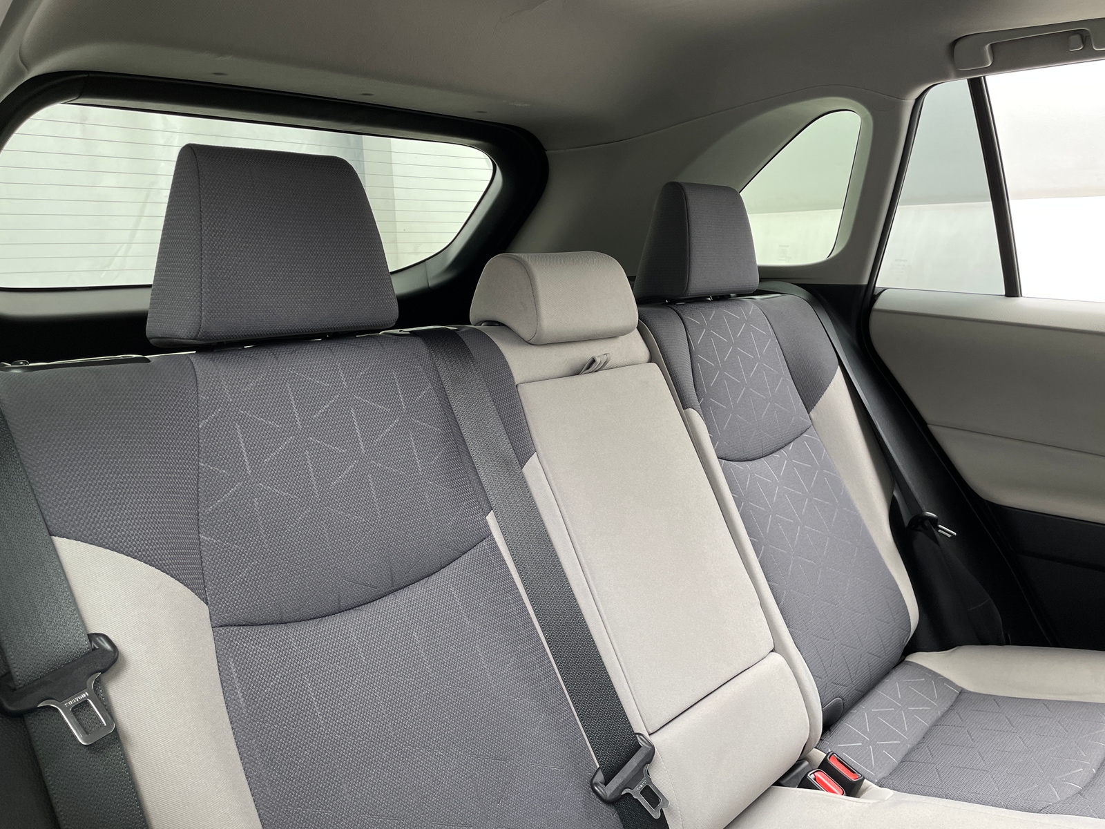 Thumbnail: 2019 Toyota RAV4 - 6