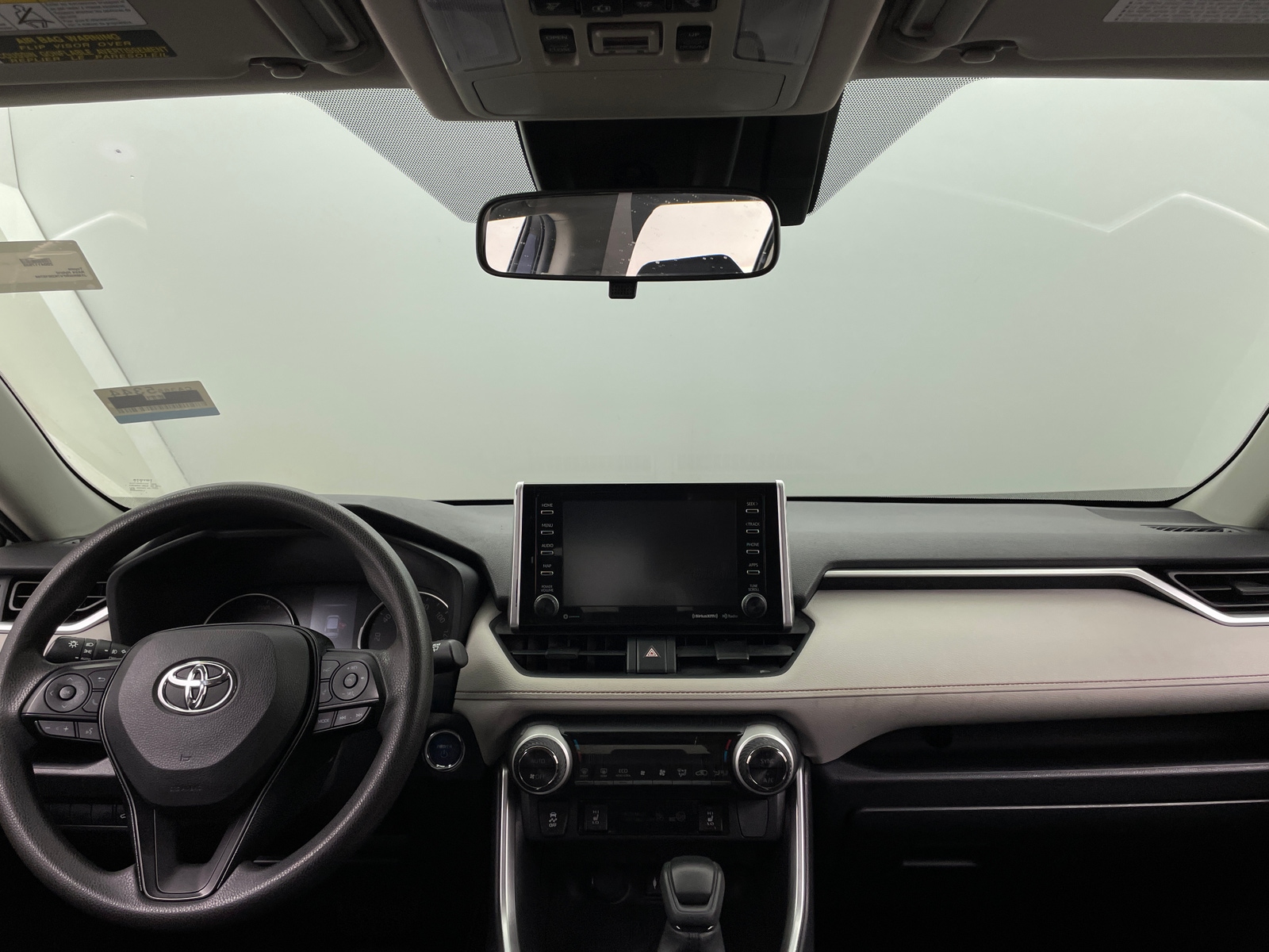 Thumbnail: 2019 Toyota RAV4 - 3