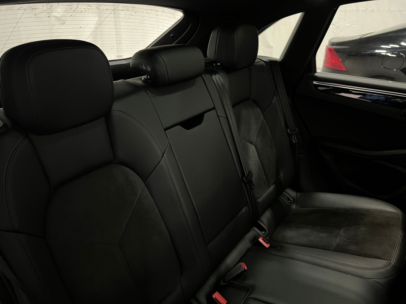 Thumbnail: 2019 Porsche Macan - 5