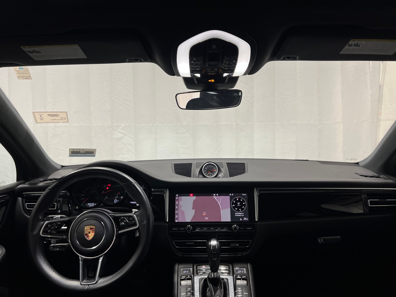 Thumbnail: 2019 Porsche Macan - 2