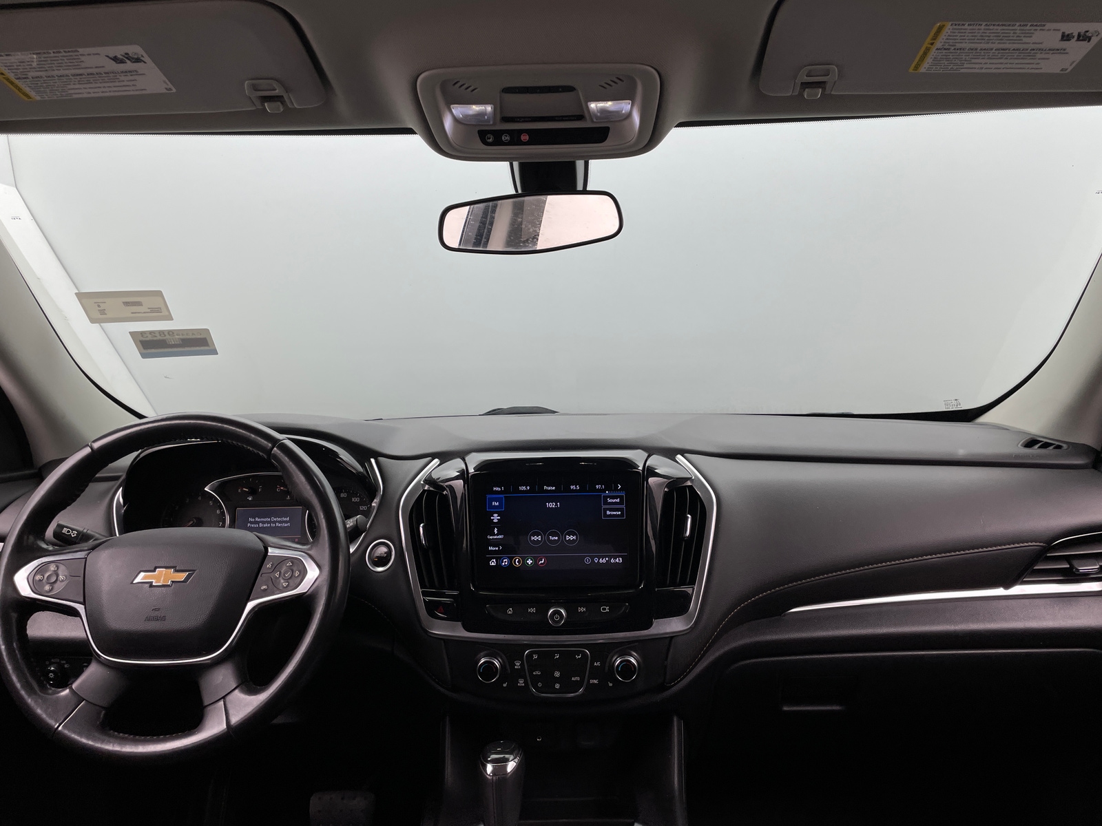 Thumbnail: 2020 Chevrolet Traverse - 3