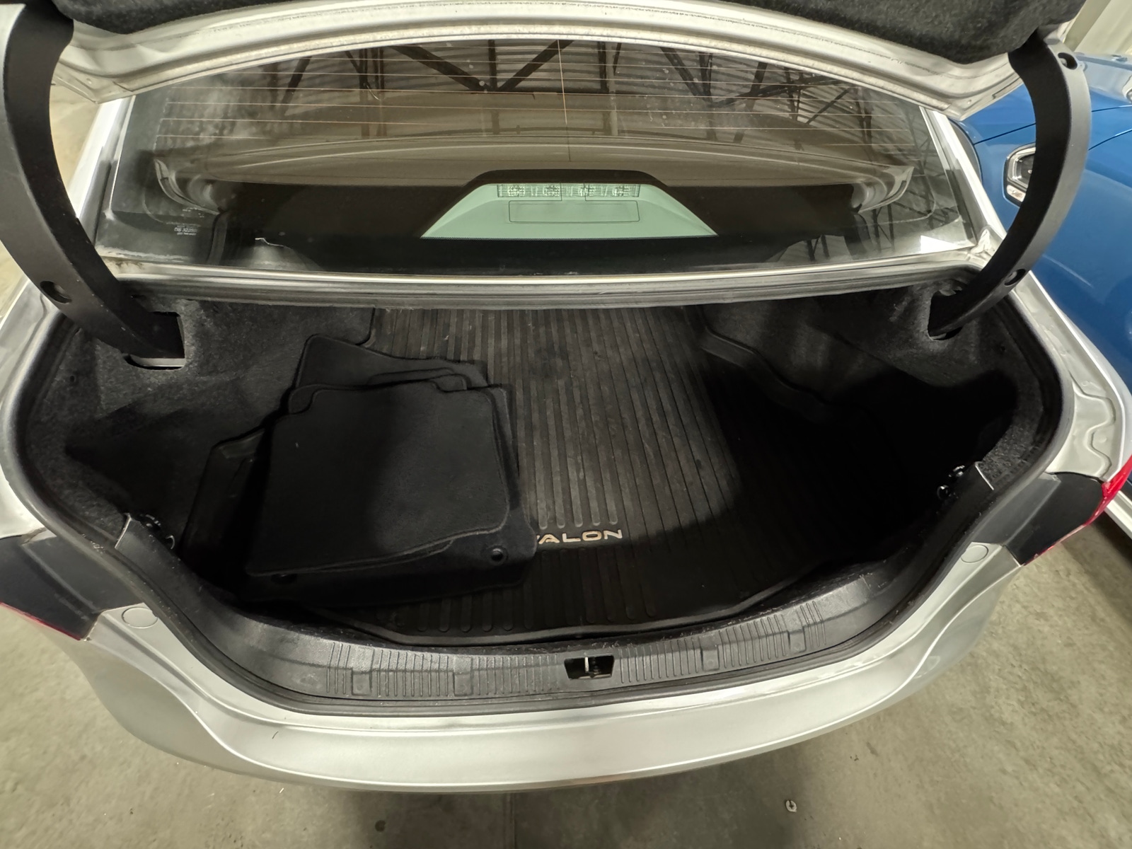 Thumbnail: 2014 Toyota Avalon - 6