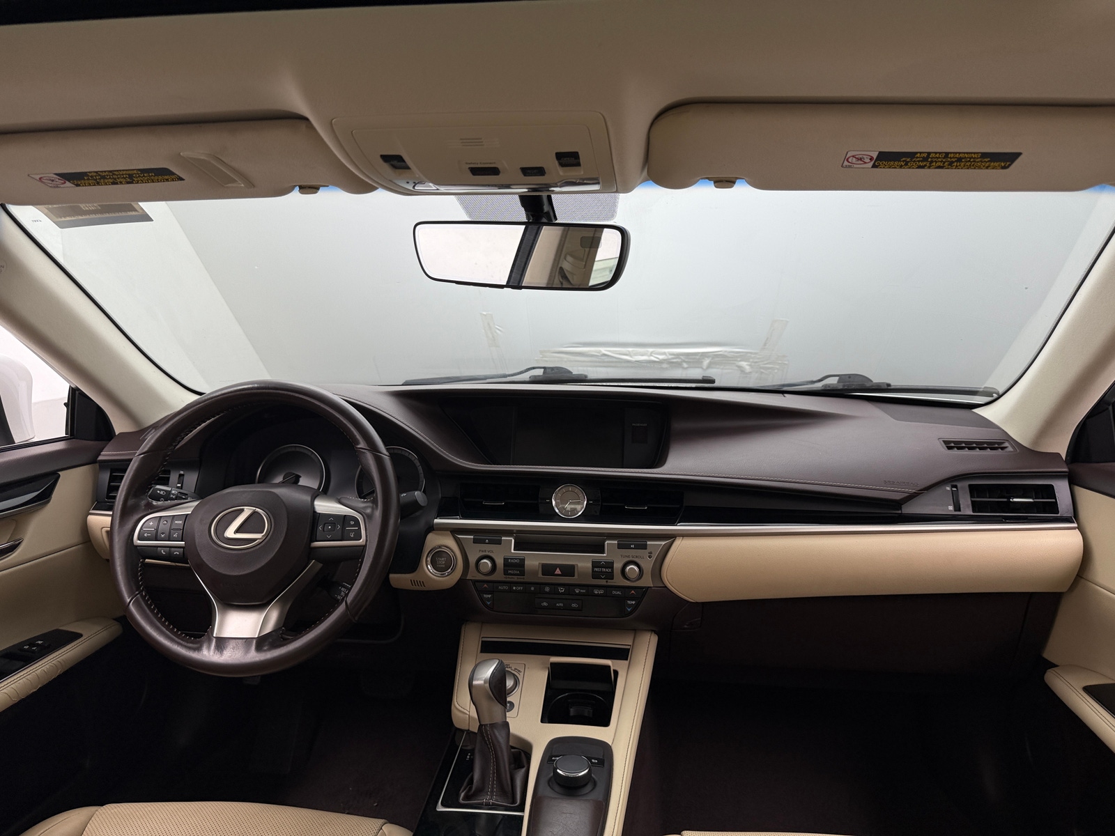 Thumbnail: 2016 Lexus ES - 2