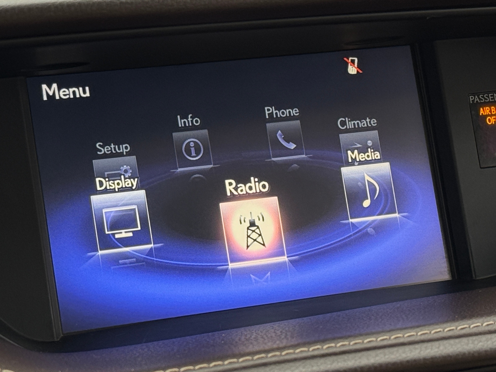 Thumbnail: 2016 Lexus ES - 3