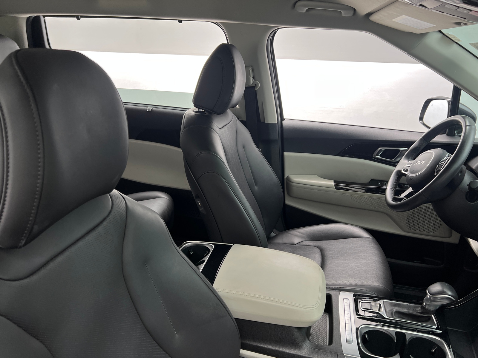 Thumbnail: 2024 Kia Carnival - 2