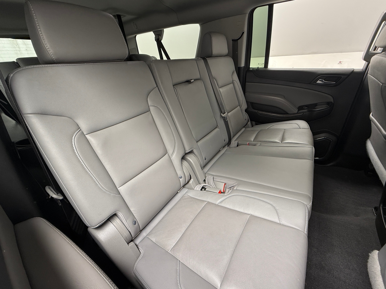 Thumbnail: 2020 Chevrolet Suburban - 5